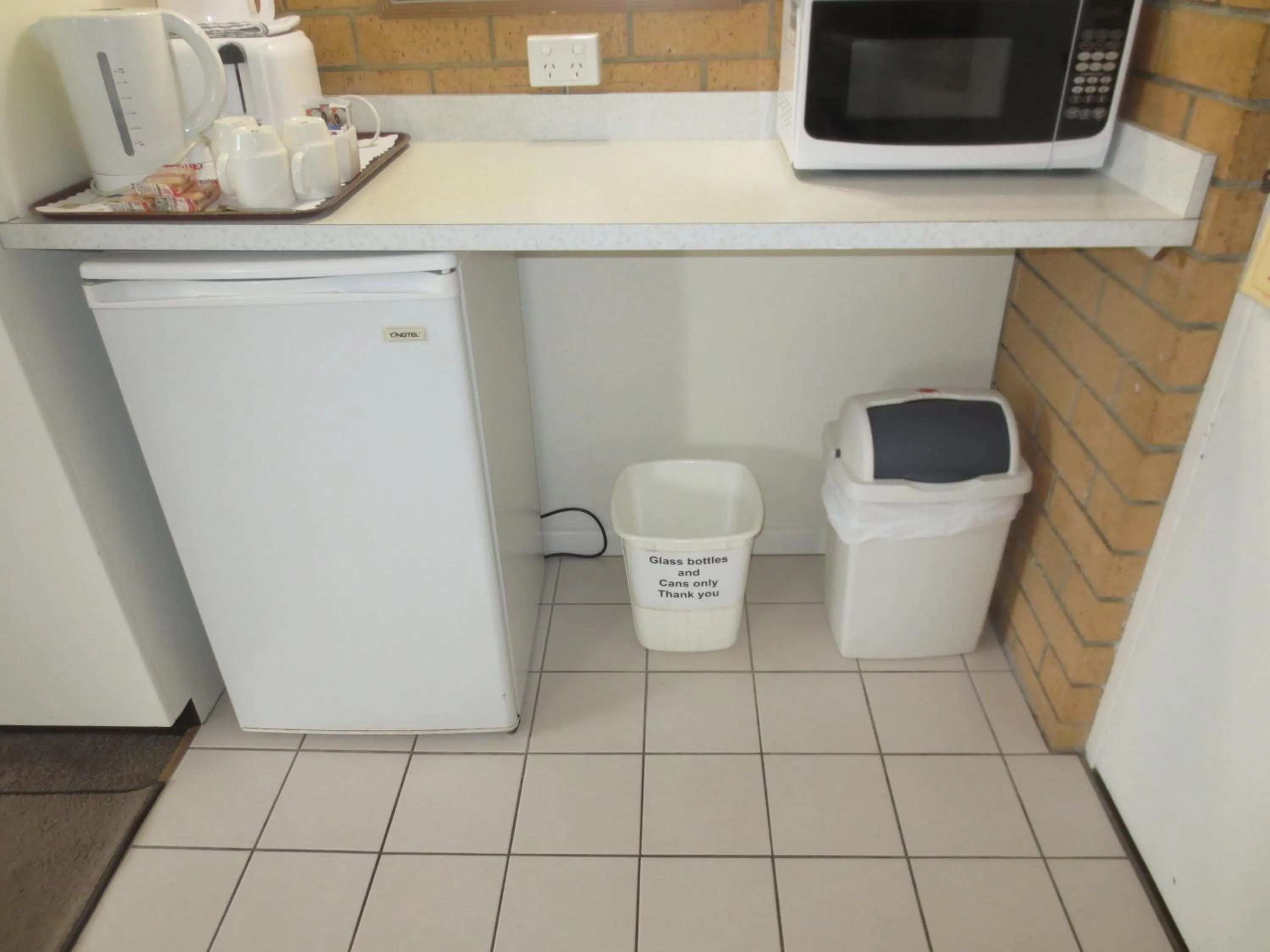 Aspley Pioneer Motel