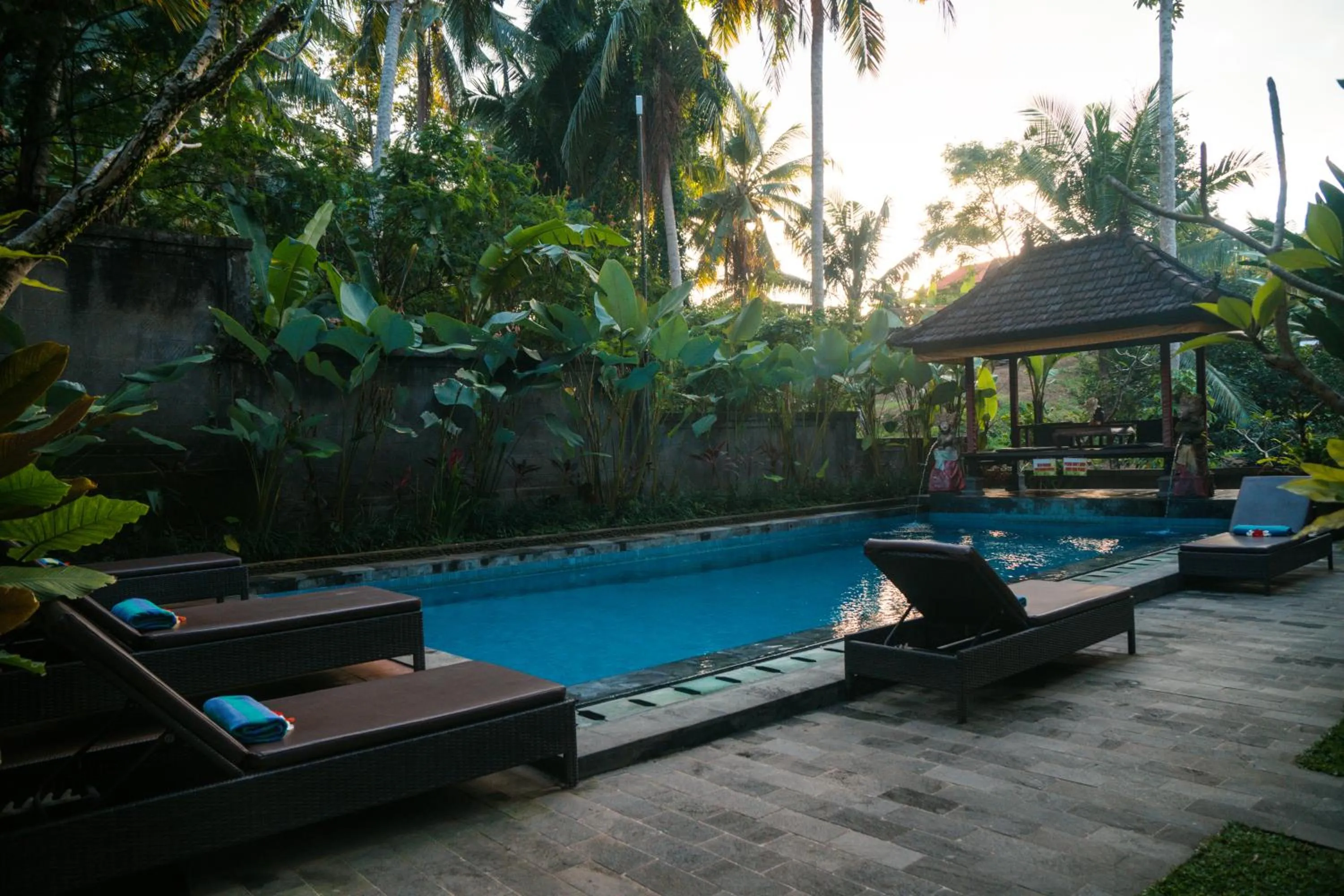 Swimming pool in Alam Terrace Cottages