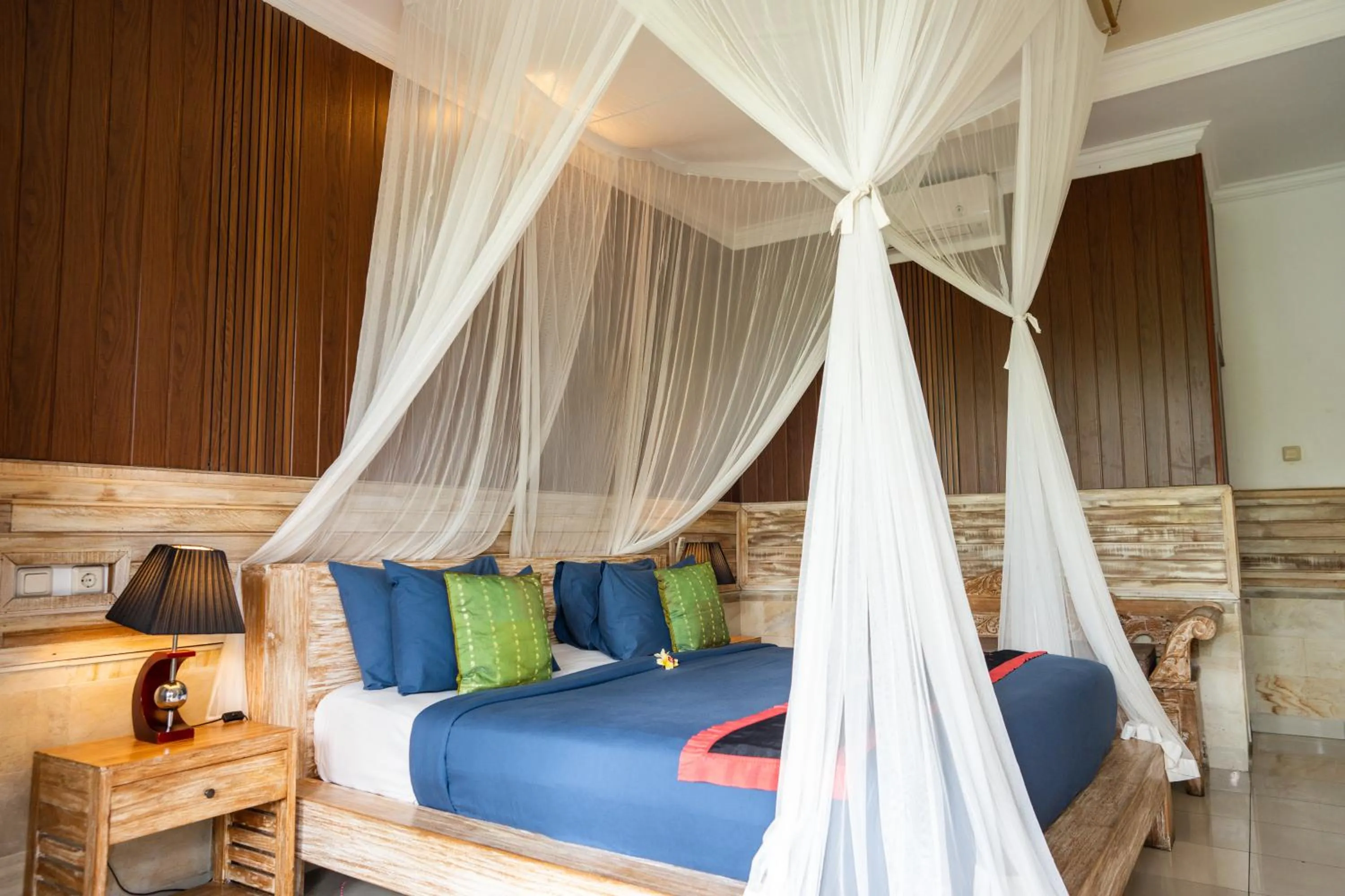 Property building, Bed in Alam Terrace Cottages