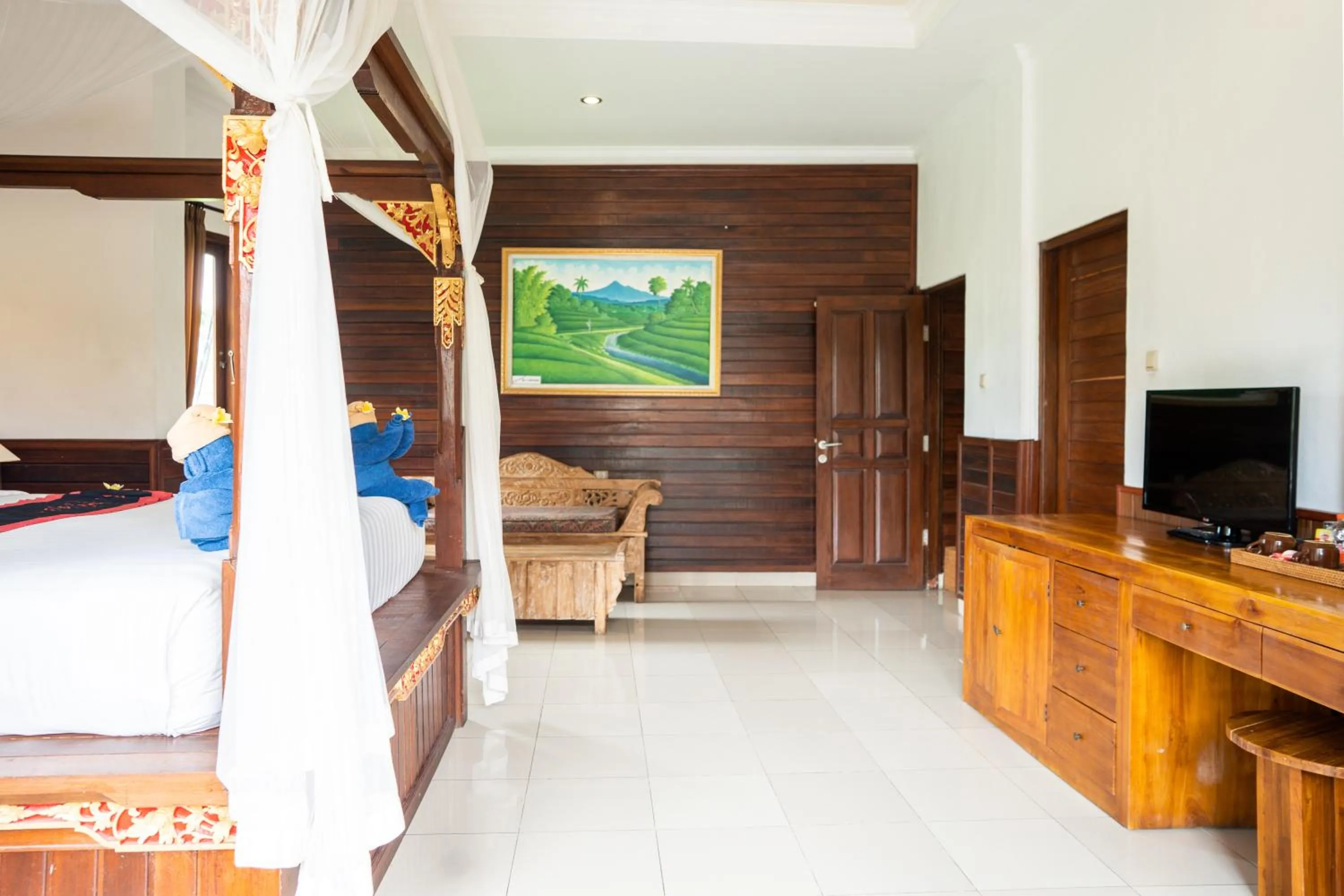 Property building, Bed in Alam Terrace Cottages