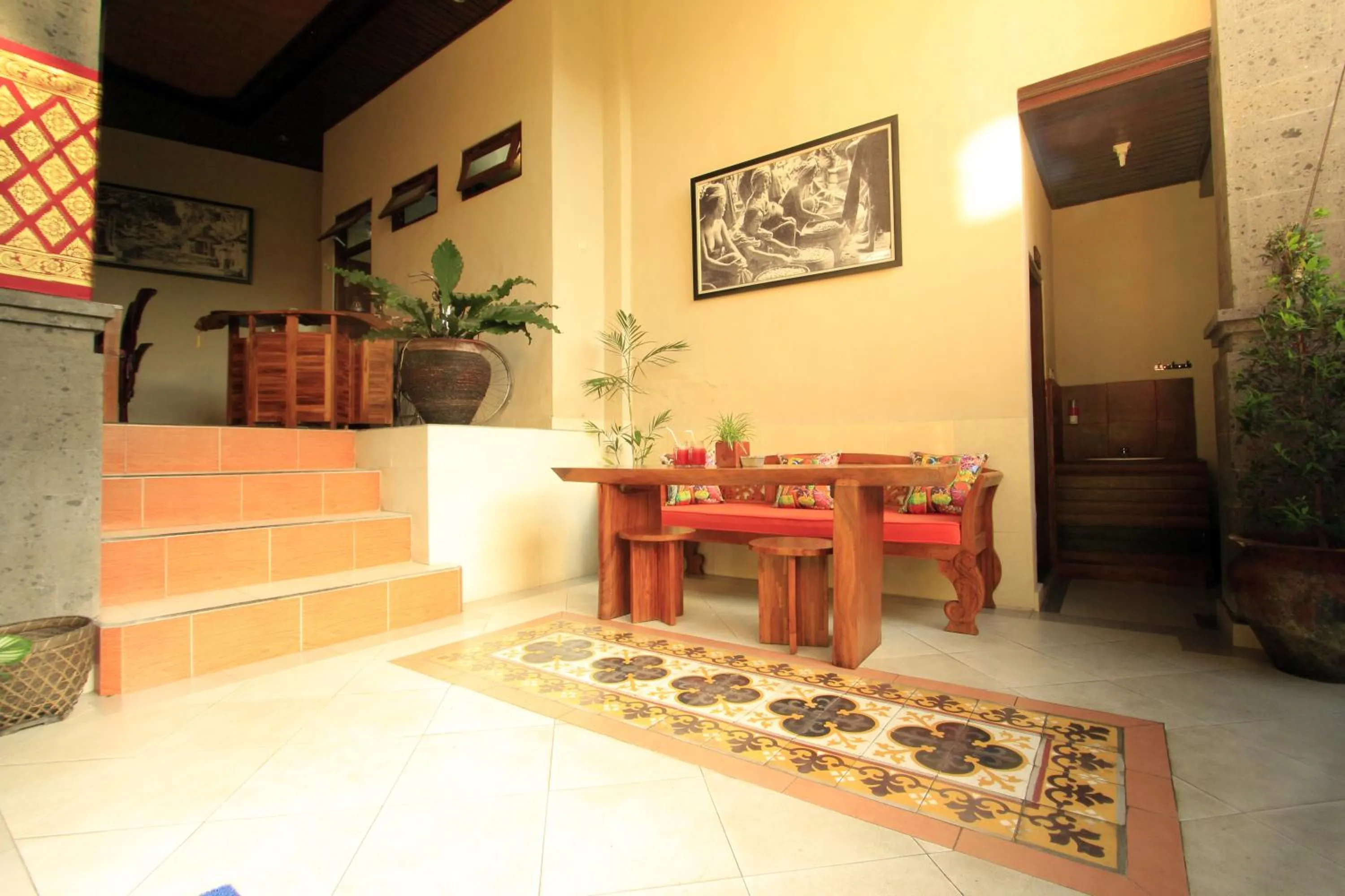 Decorative detail in Alam Terrace Cottages