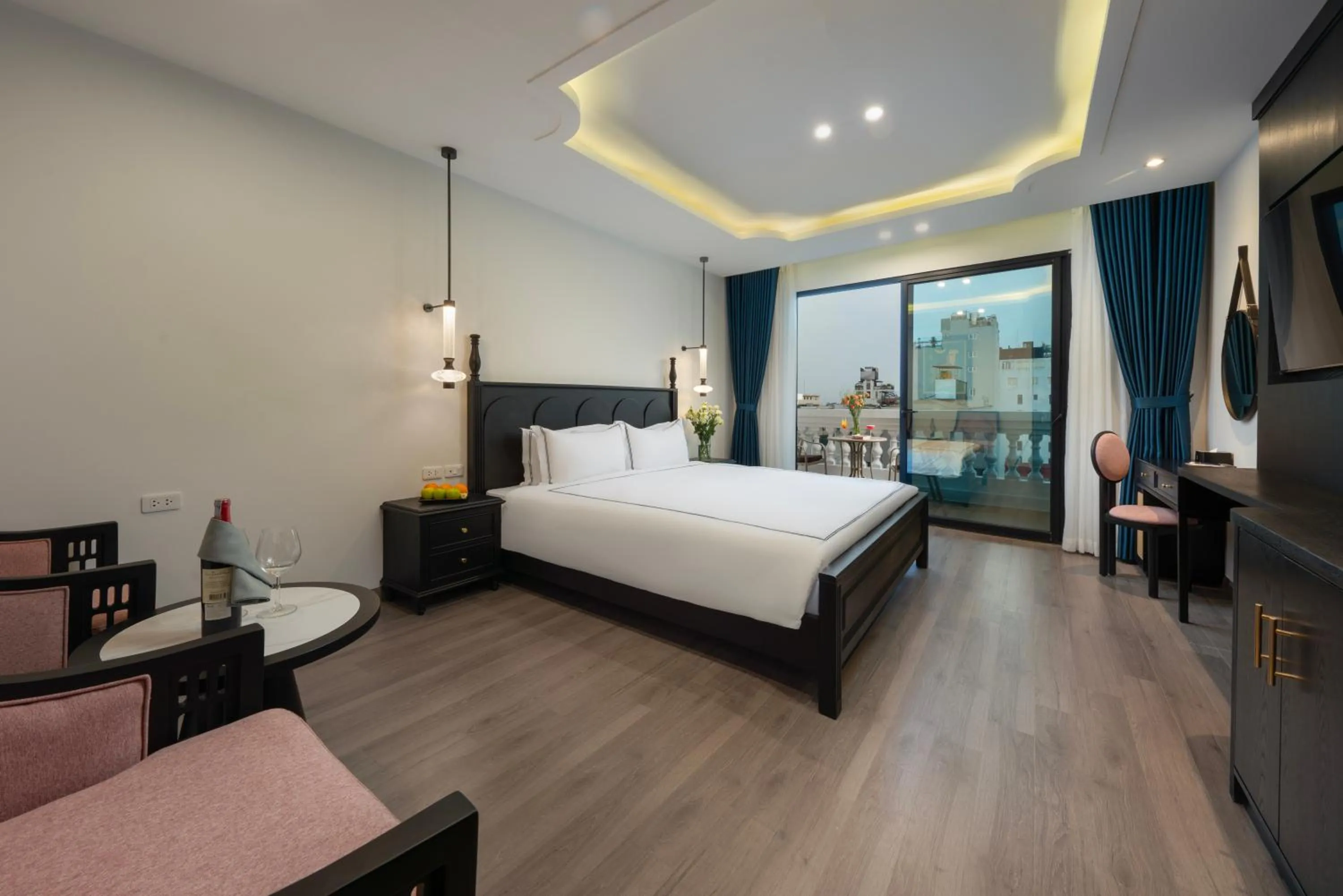 Bed in SQ Hang Gai Hotel & Spa