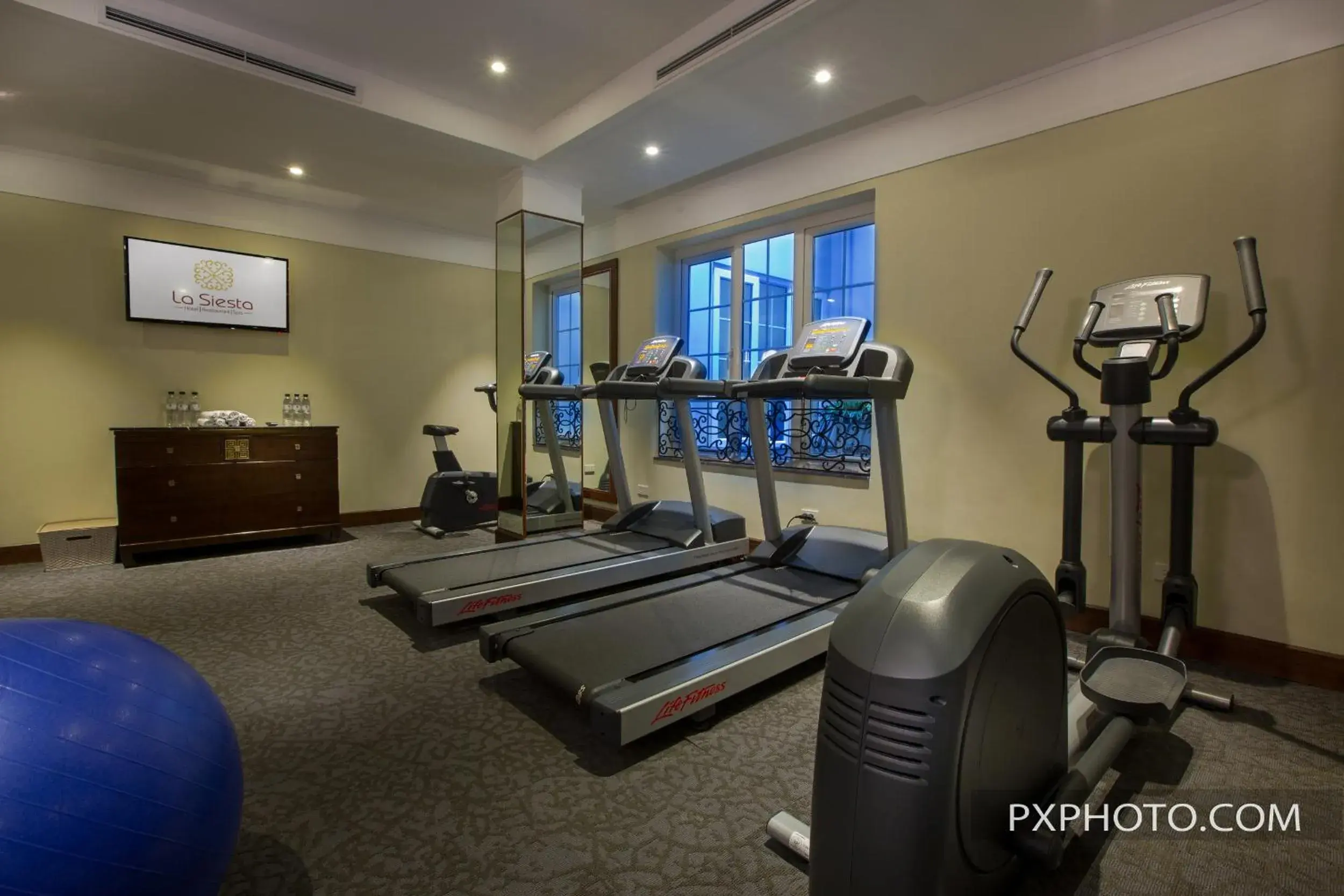 Fitness centre/facilities in La Siesta Classic Ma May Fitness centre/facilities in La Siesta Classic Ma May