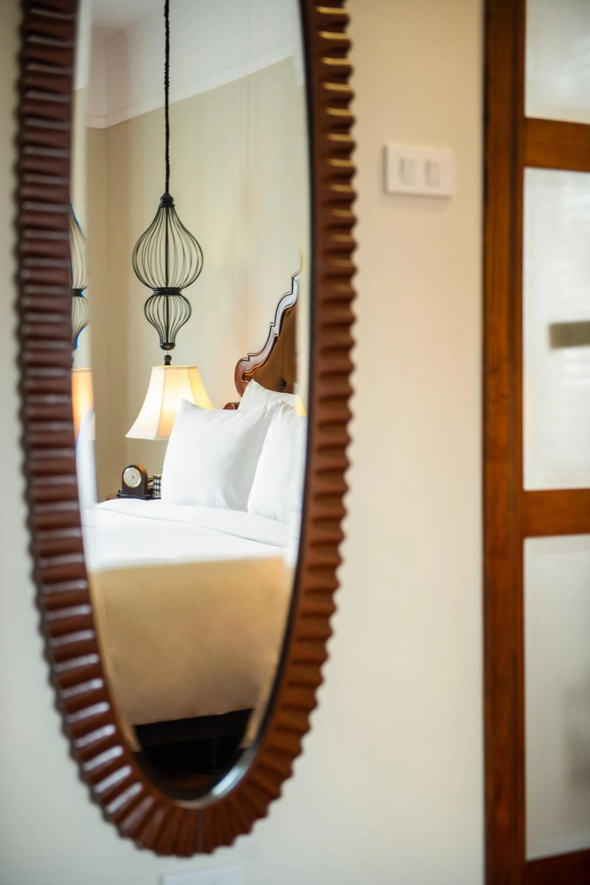 Decorative detail, Bed in La Siesta Classic Ma May