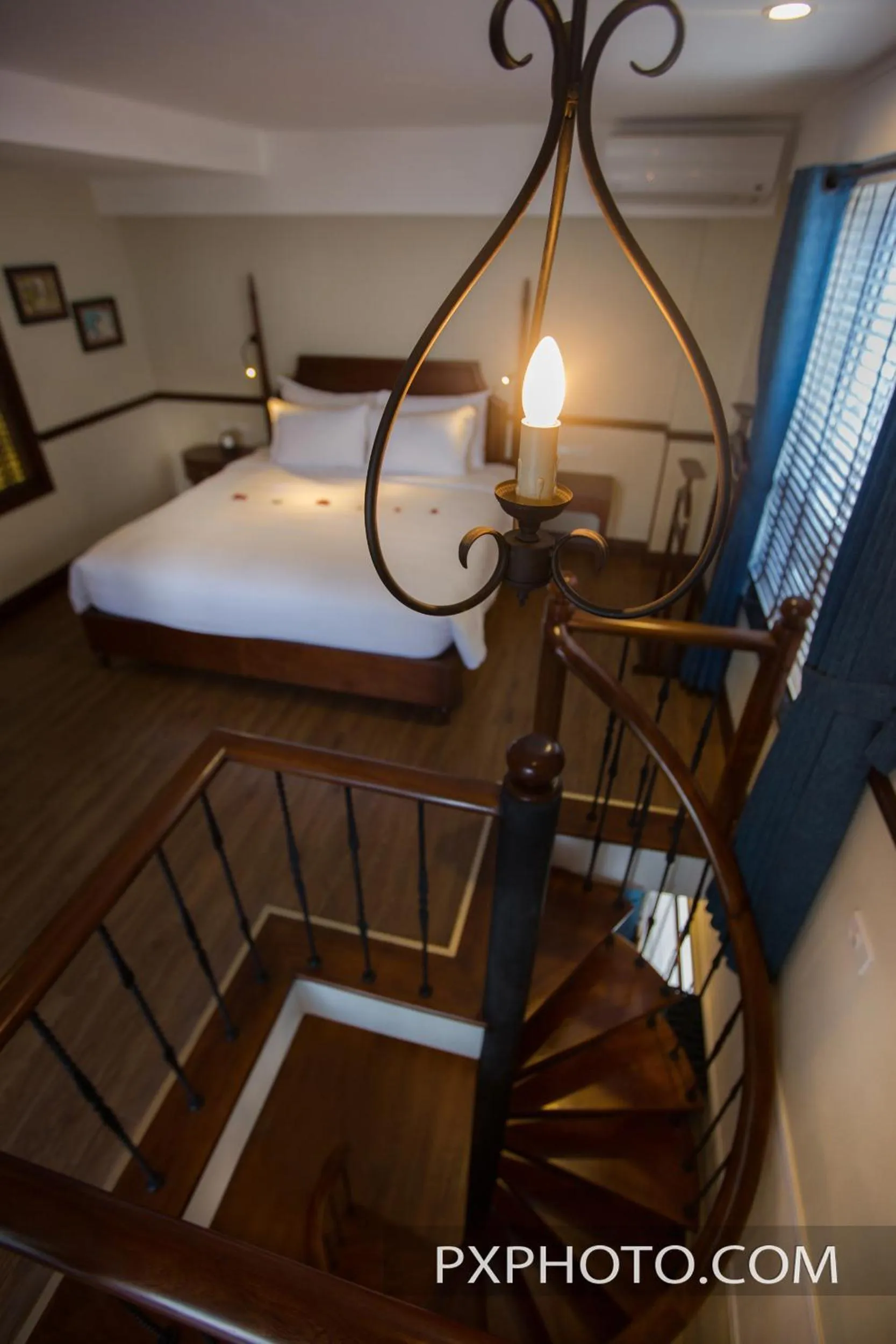 Photo of the whole room, Bed in La Siesta Classic Ma May