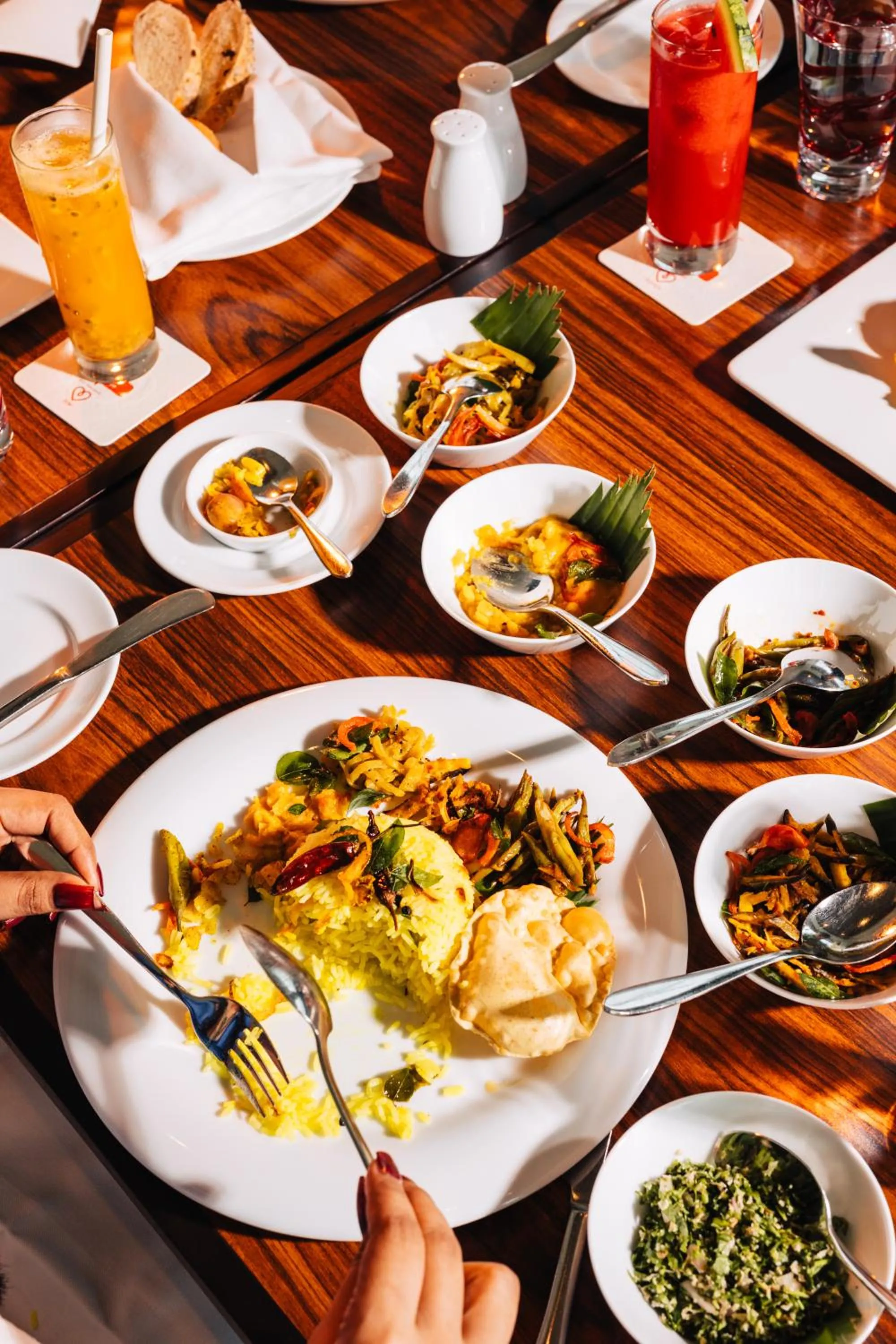 Food and drinks in Cinnamon Red Colombo