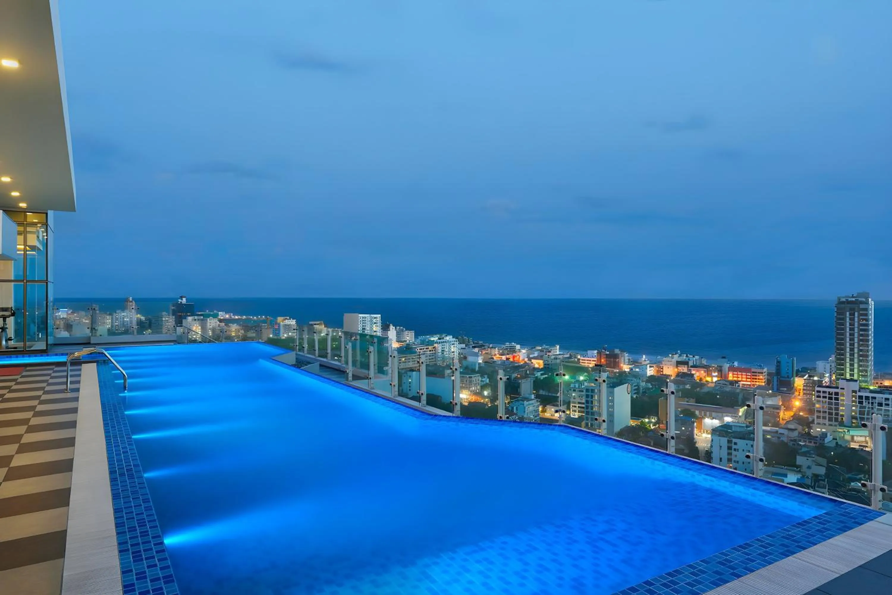 Meeting/conference room in Cinnamon Red Colombo