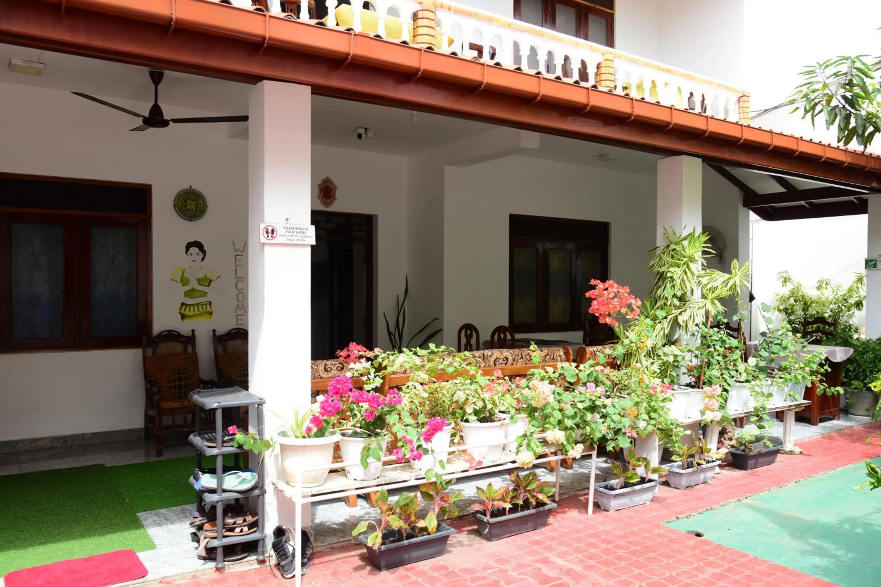 Garden view in Guesthouse Kind and Love
