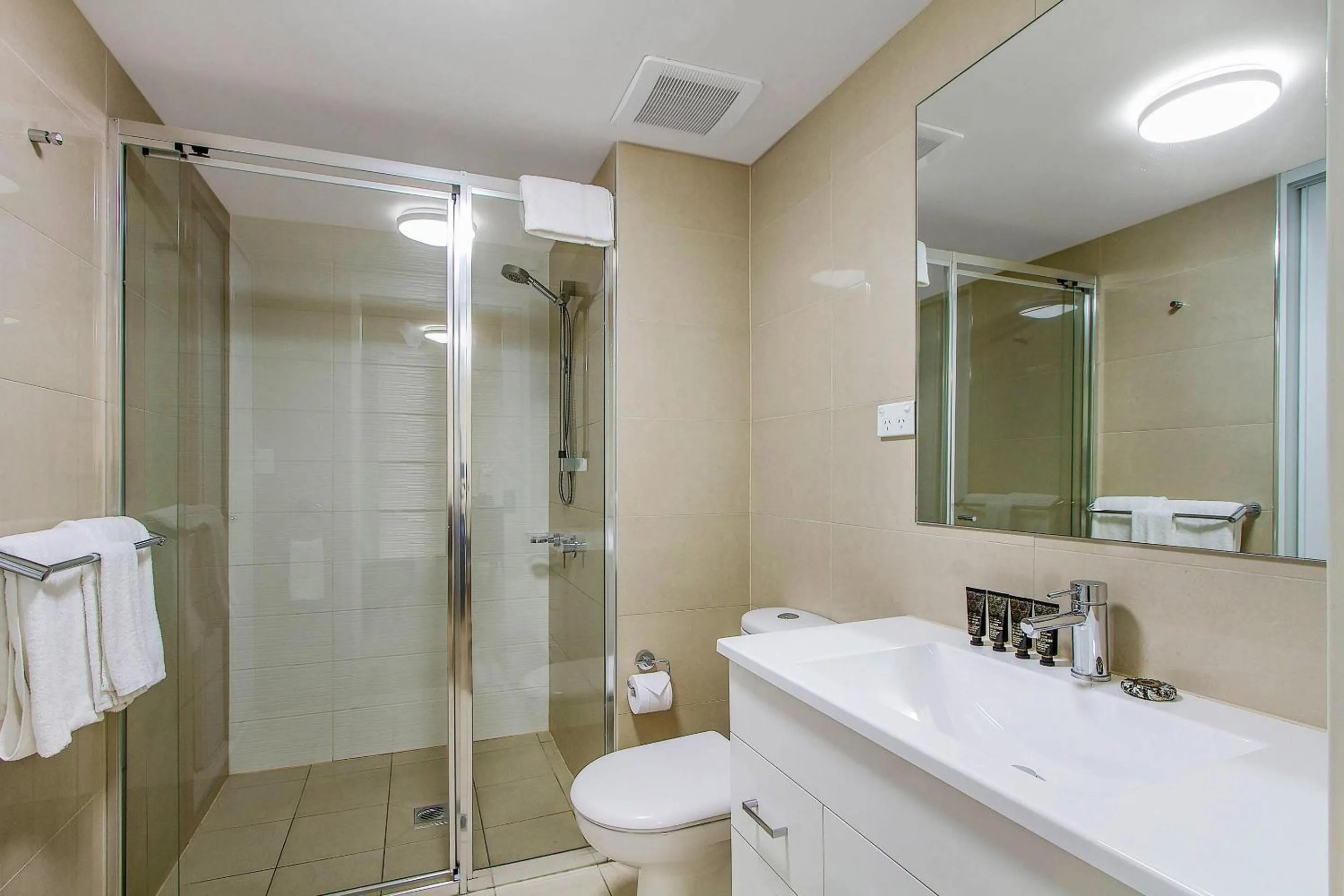 Bedroom in Terminus Apartment Hotel, an Ascend Collection Hotel