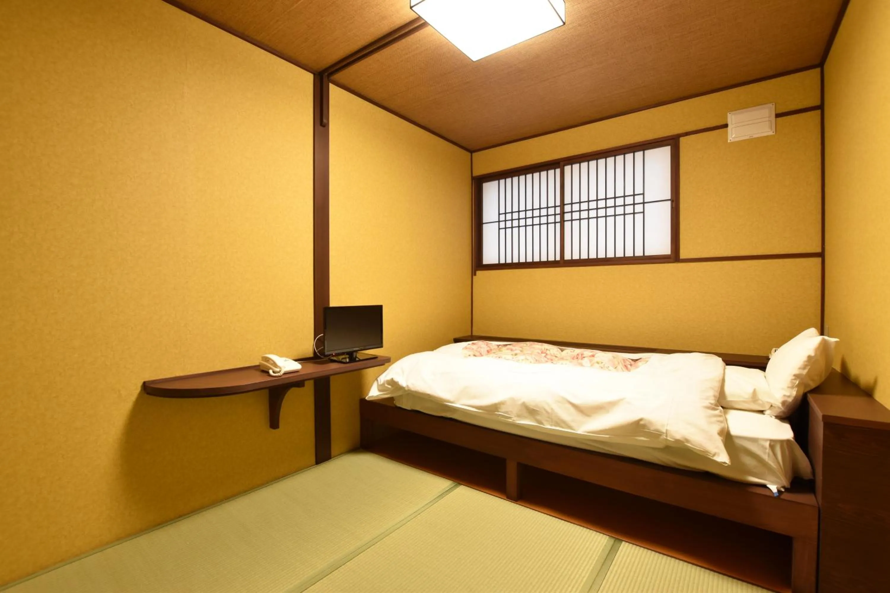 Bedroom, Bed in Niseko Park Hotel