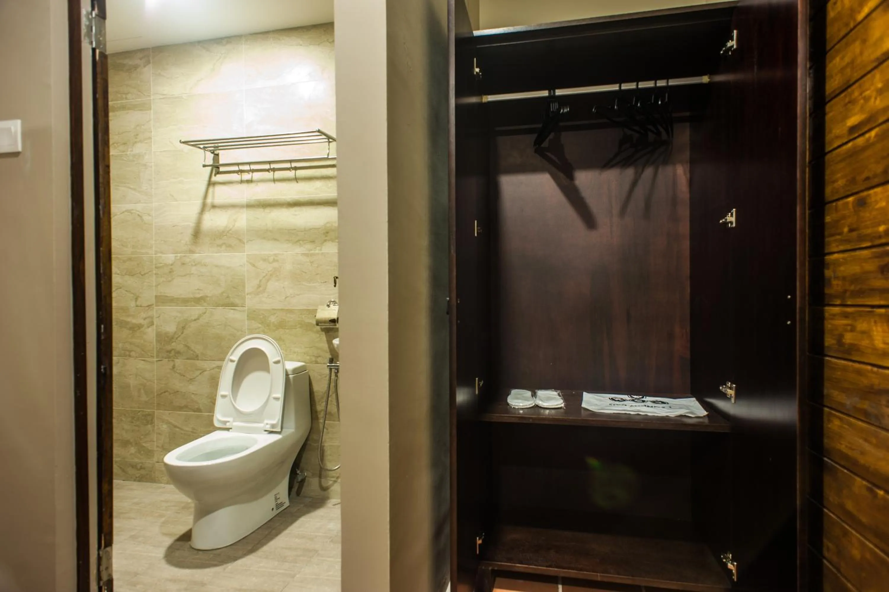 Bathroom in Armenian Suite Hotel