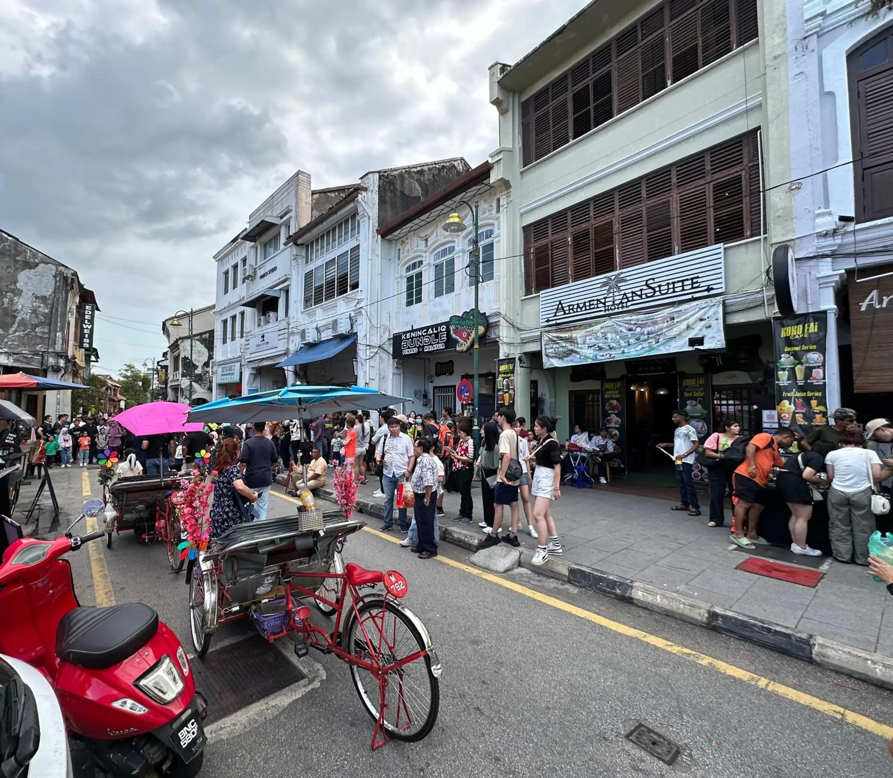Property building in Armenian Suite Hotel Property building in Armenian Suite Hotel