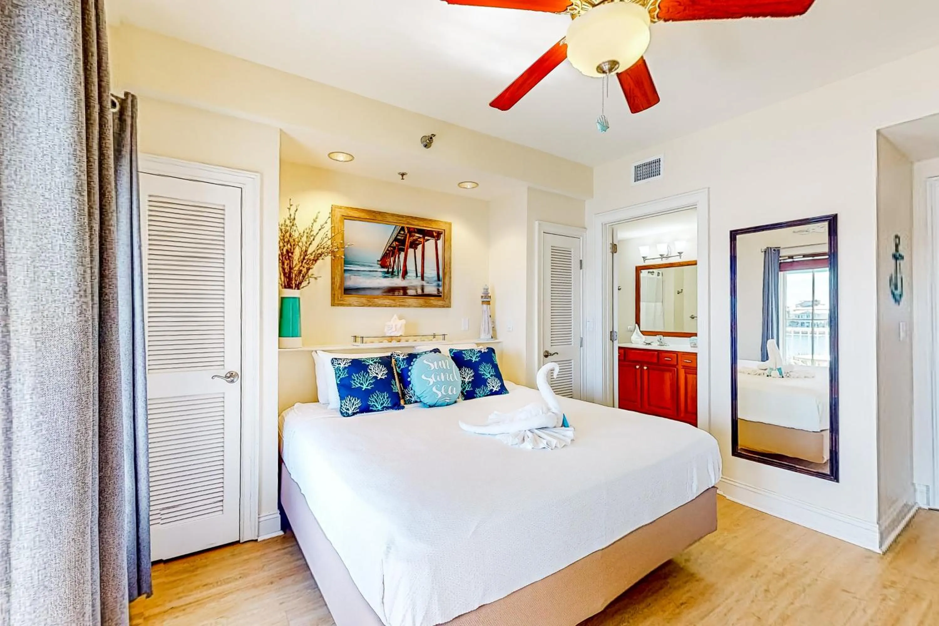 Carillon Beach Inn 202