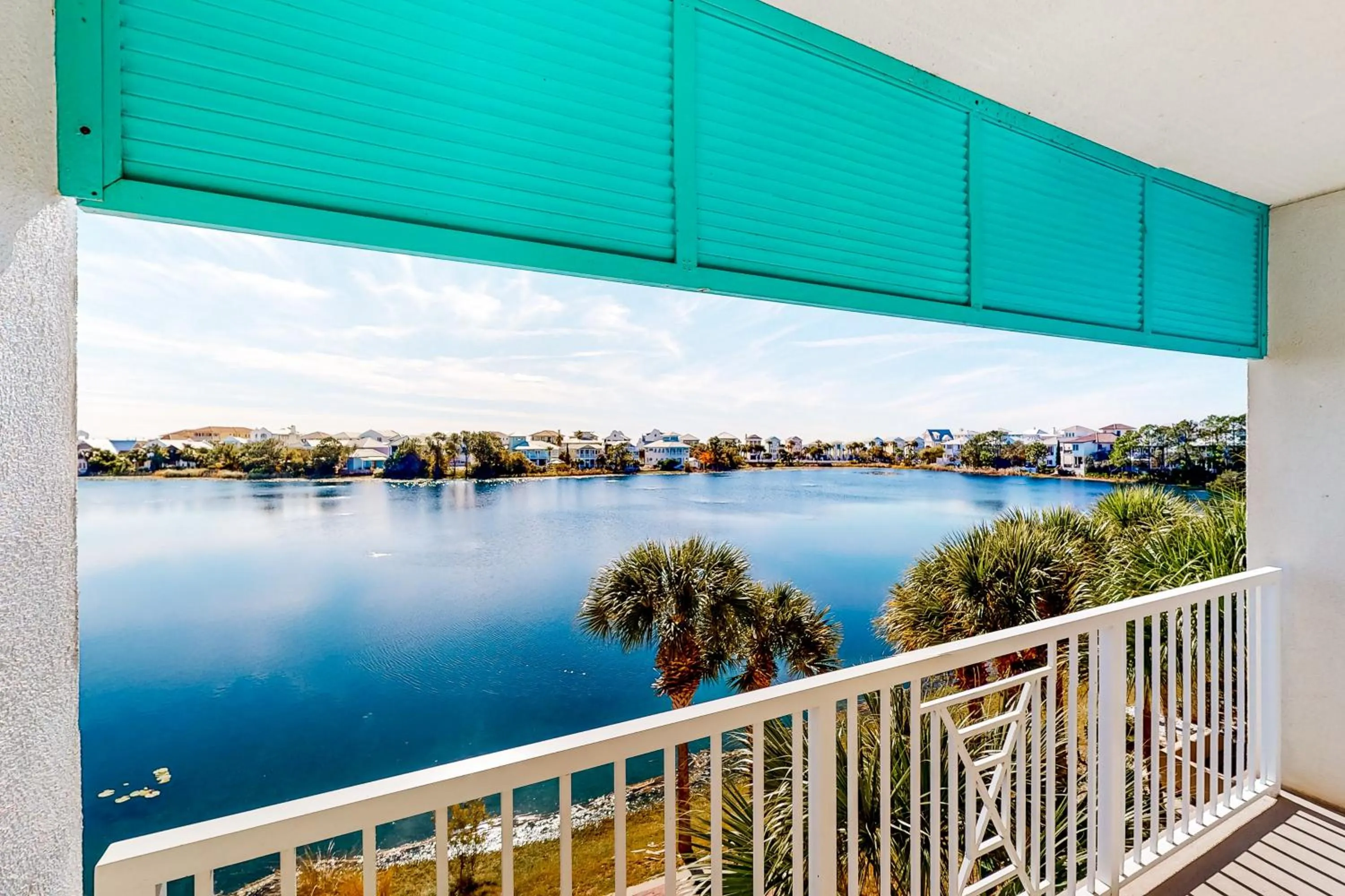 Lake View in Carillon Beach Inn 202