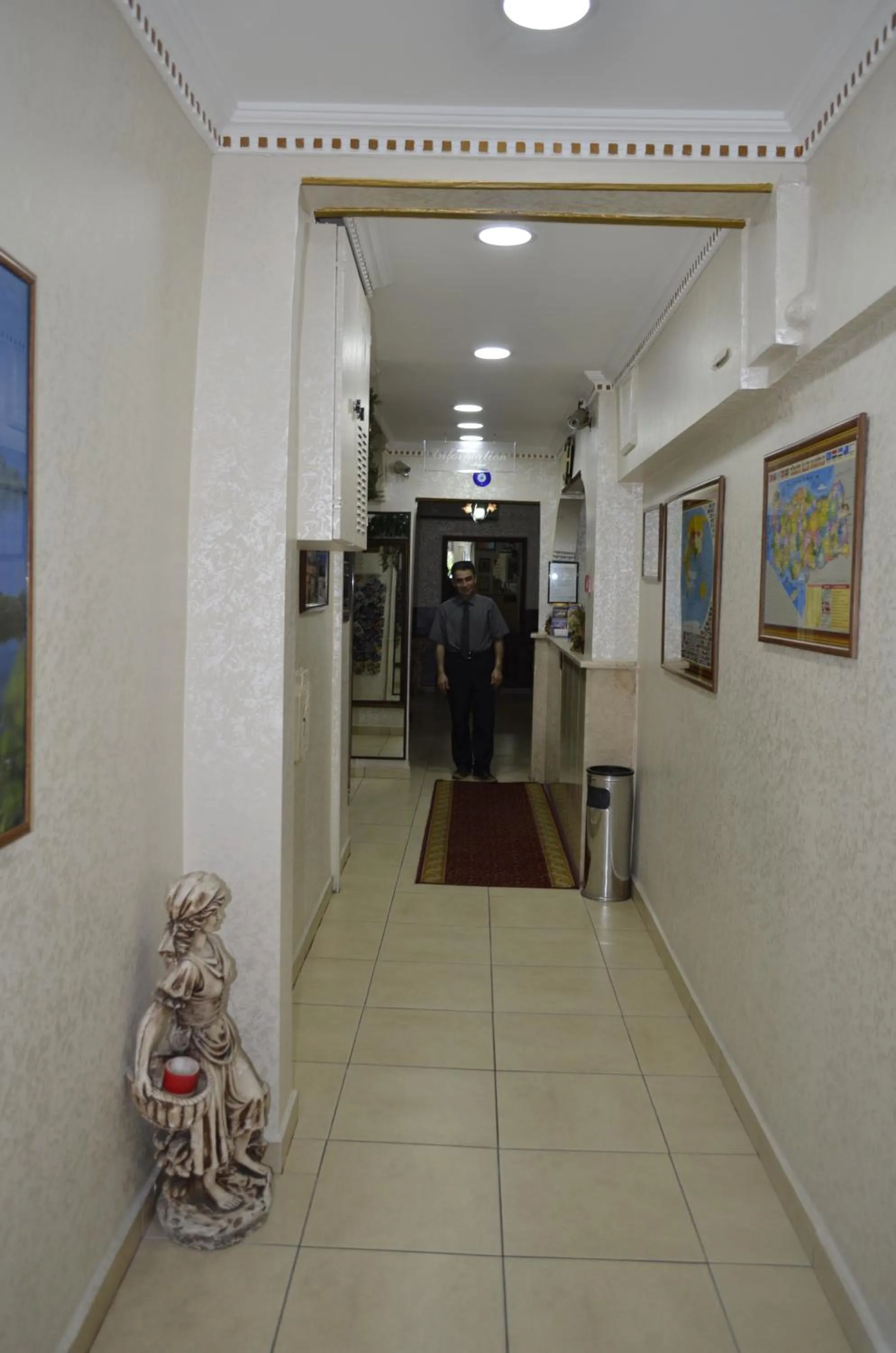 Facade/entrance in Hotel Ekol