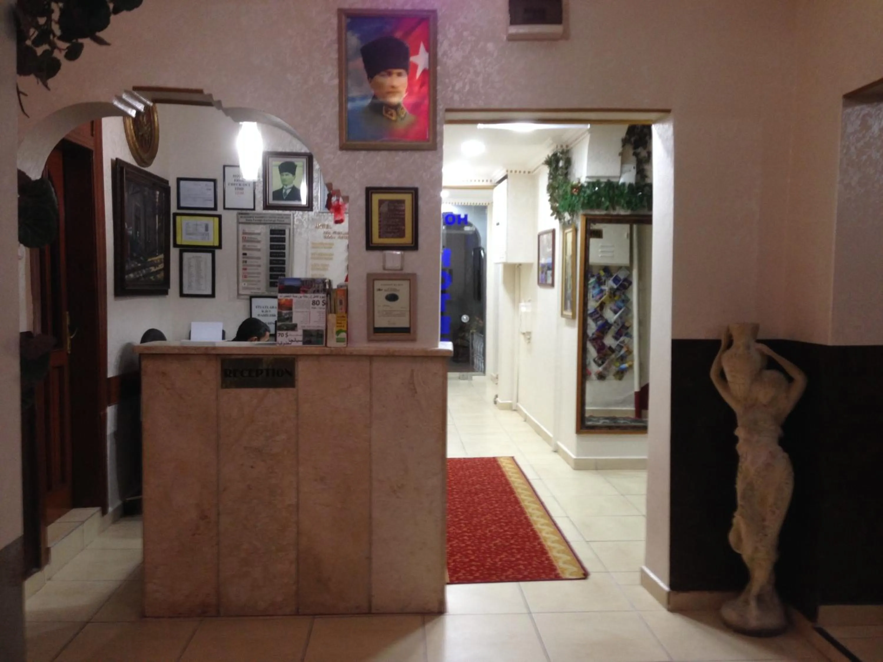 Lobby or reception in Hotel Ekol