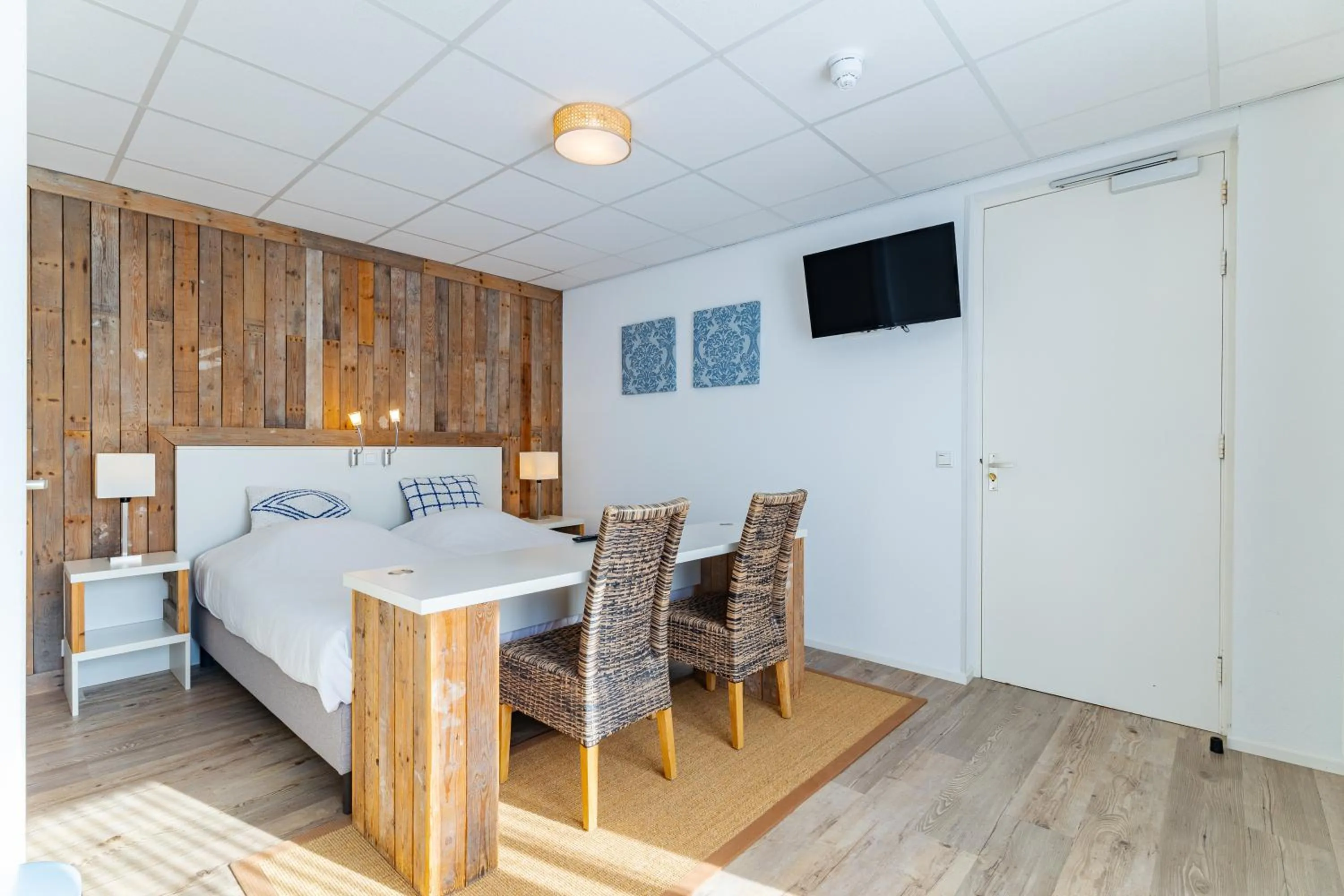 Bed in Hotel Kijkduin