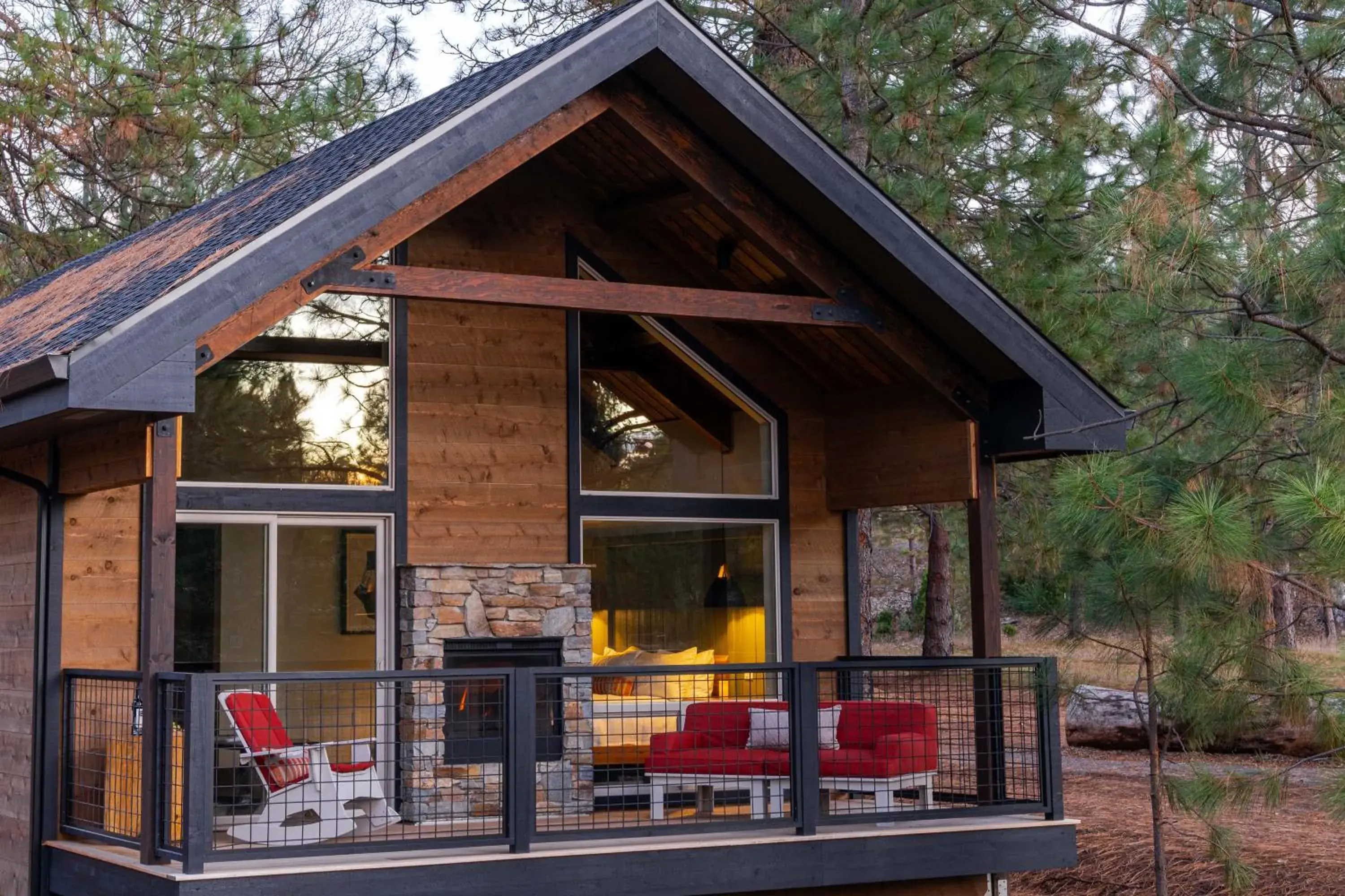 Property building in Firefall Ranch Yosemite Property building in Firefall Ranch Yosemite