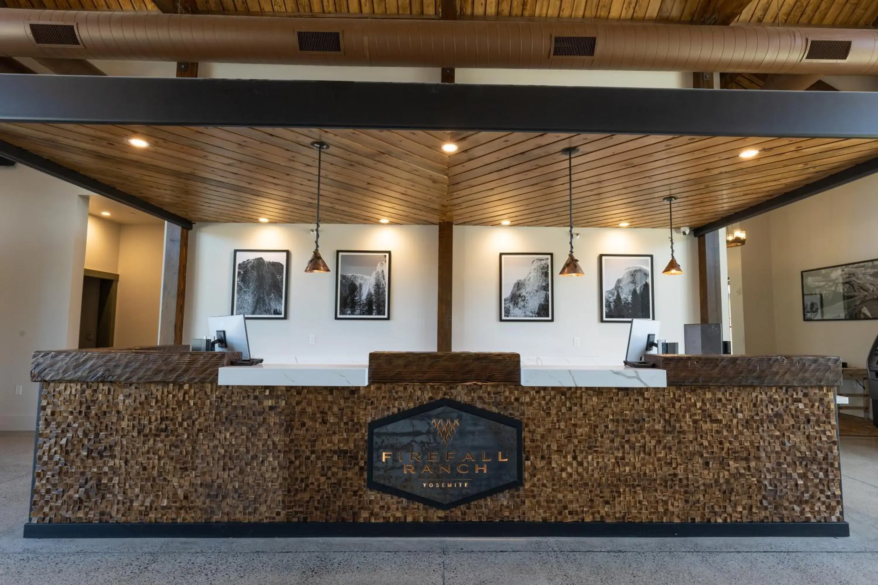 Lobby or reception in Firefall Ranch Yosemite Lobby or reception in Firefall Ranch Yosemite