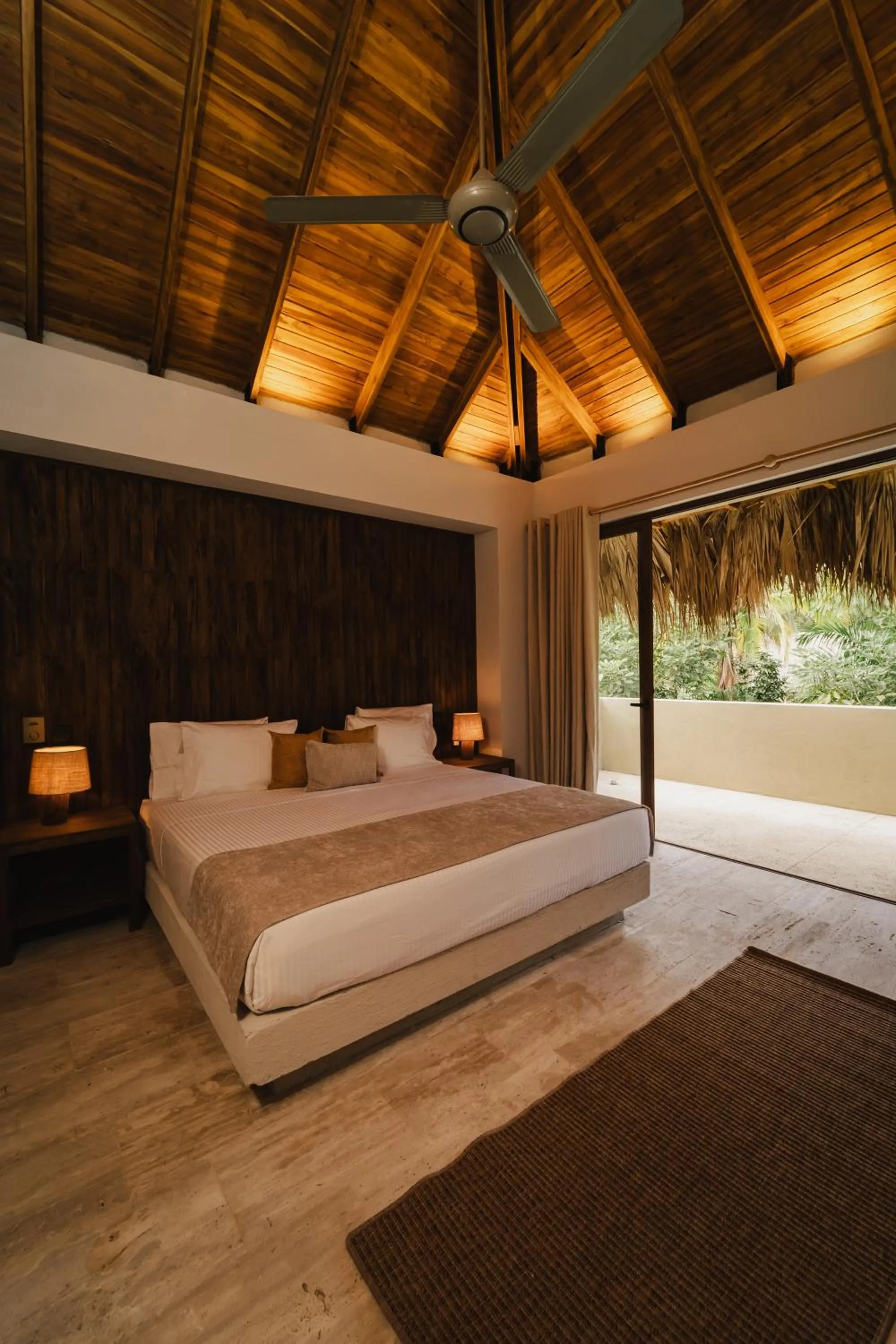 Bedroom, Bed in Naio Hotel y Villas By OxoHotel