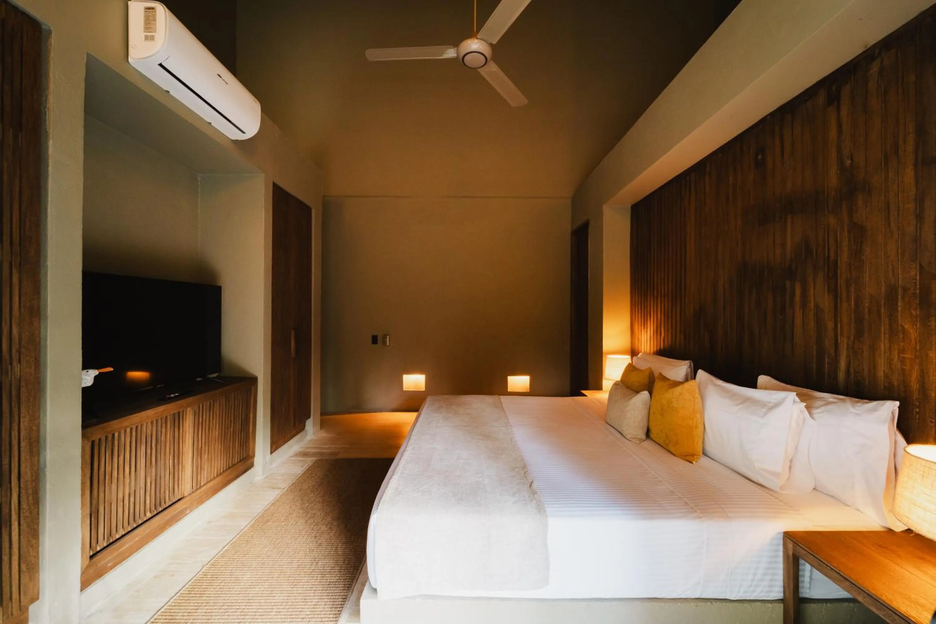 Bed in Naio Hotel y Villas By OxoHotel