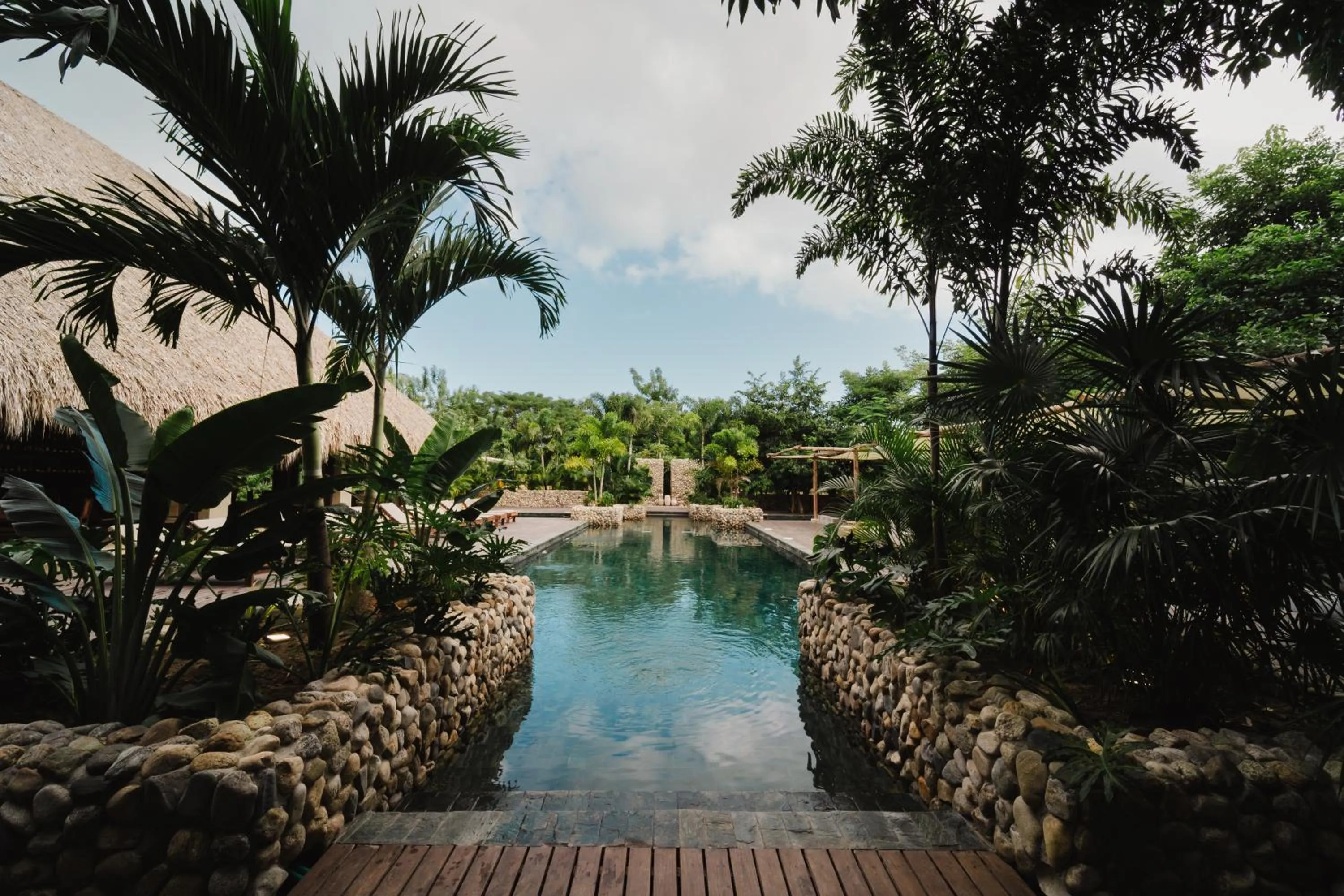 Swimming pool in Naio Hotel y Villas By OxoHotel