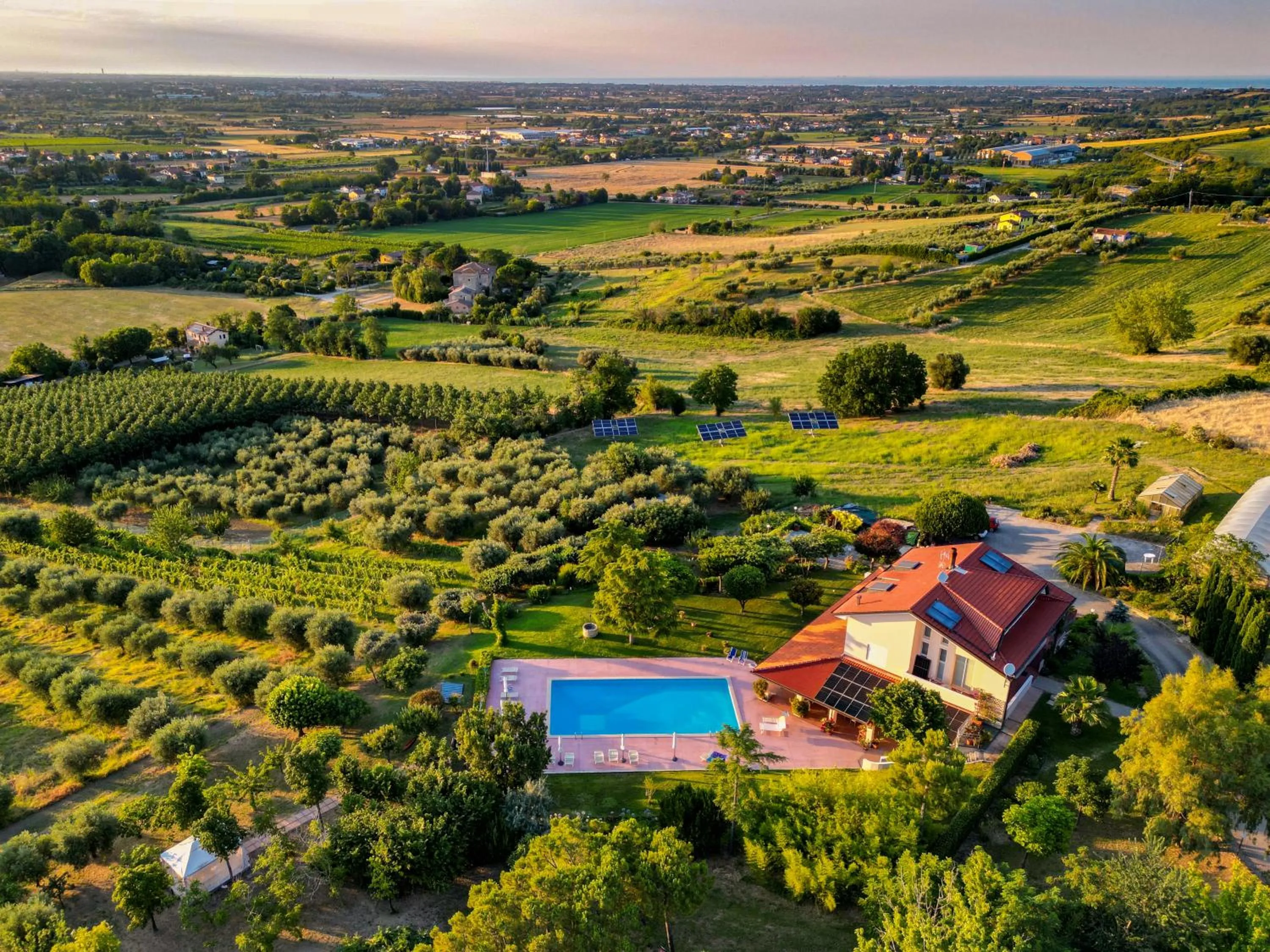 Property building in Villa Dell' Artista - Villa Anna