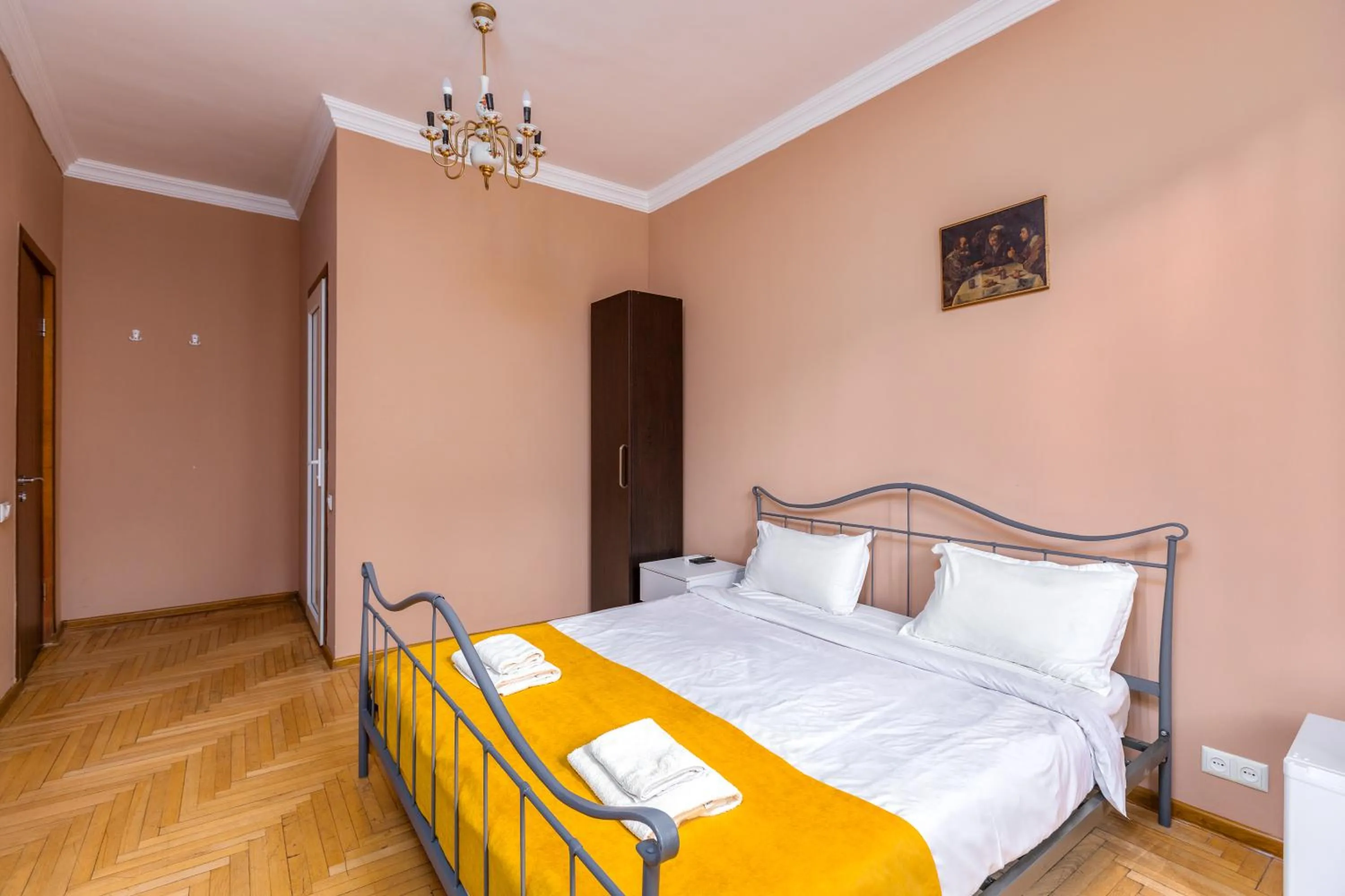 Photo of the whole room, Bed in Sunny Hotel Tbilisi