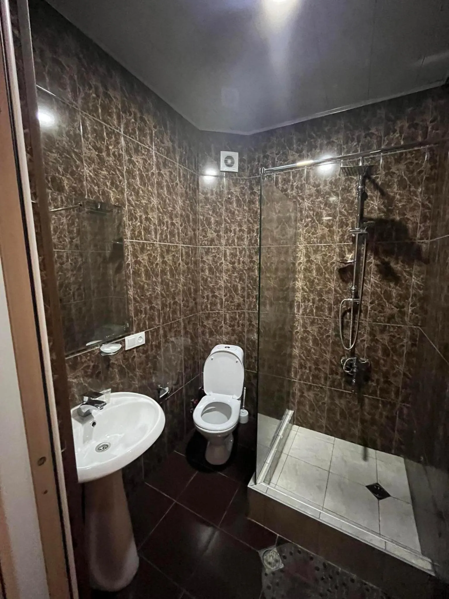 Bathroom in Sunny Hotel Tbilisi