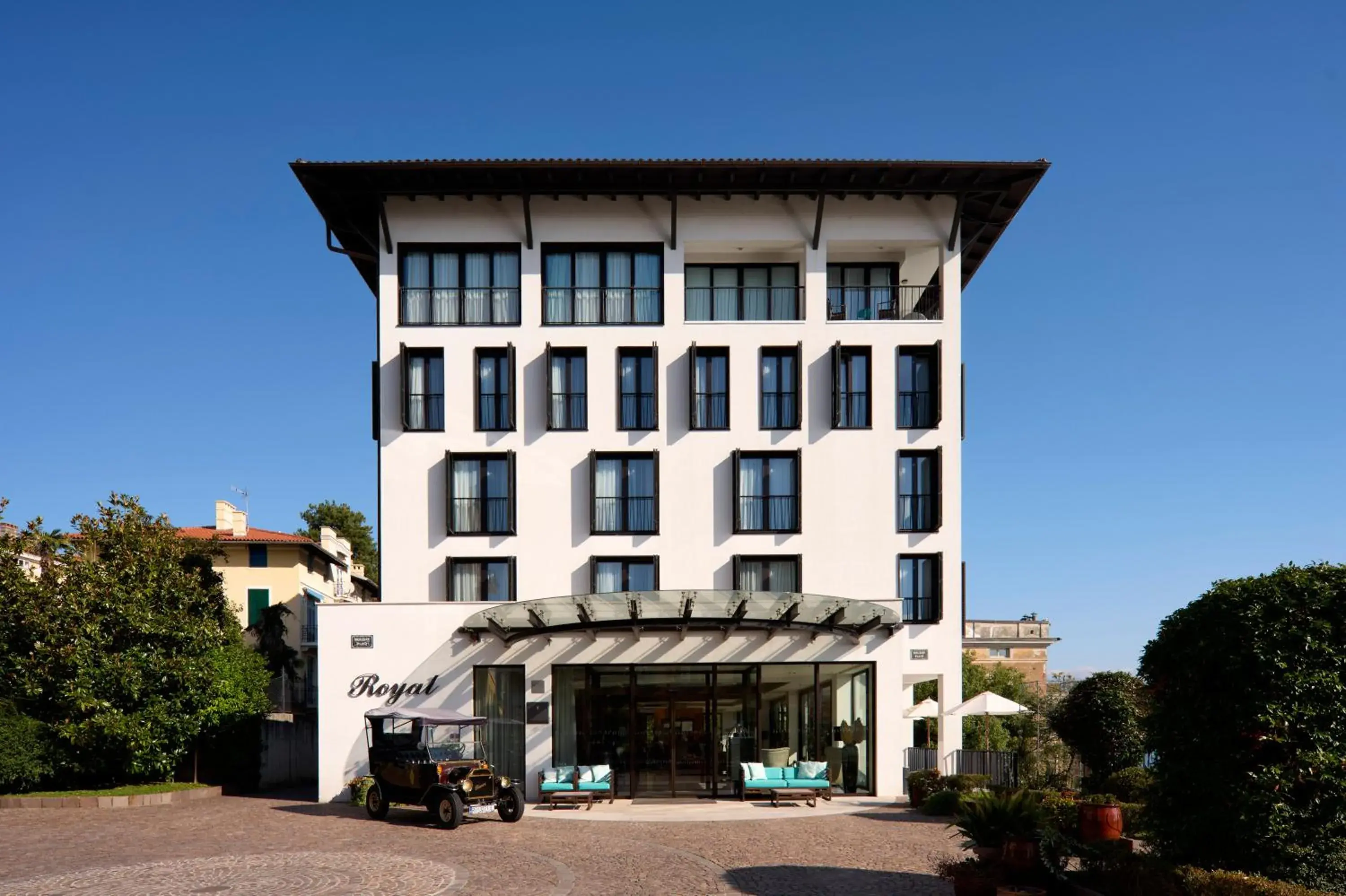 Property building in Amadria Park Hotel Royal Property building in Amadria Park Hotel Royal