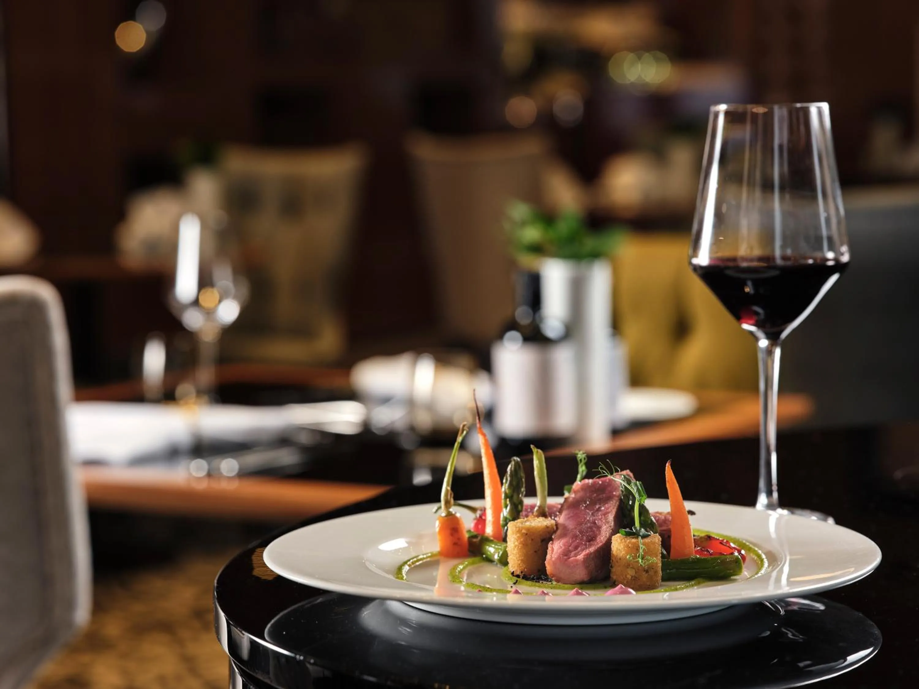 Food and drinks in Amadria Park Hotel Royal