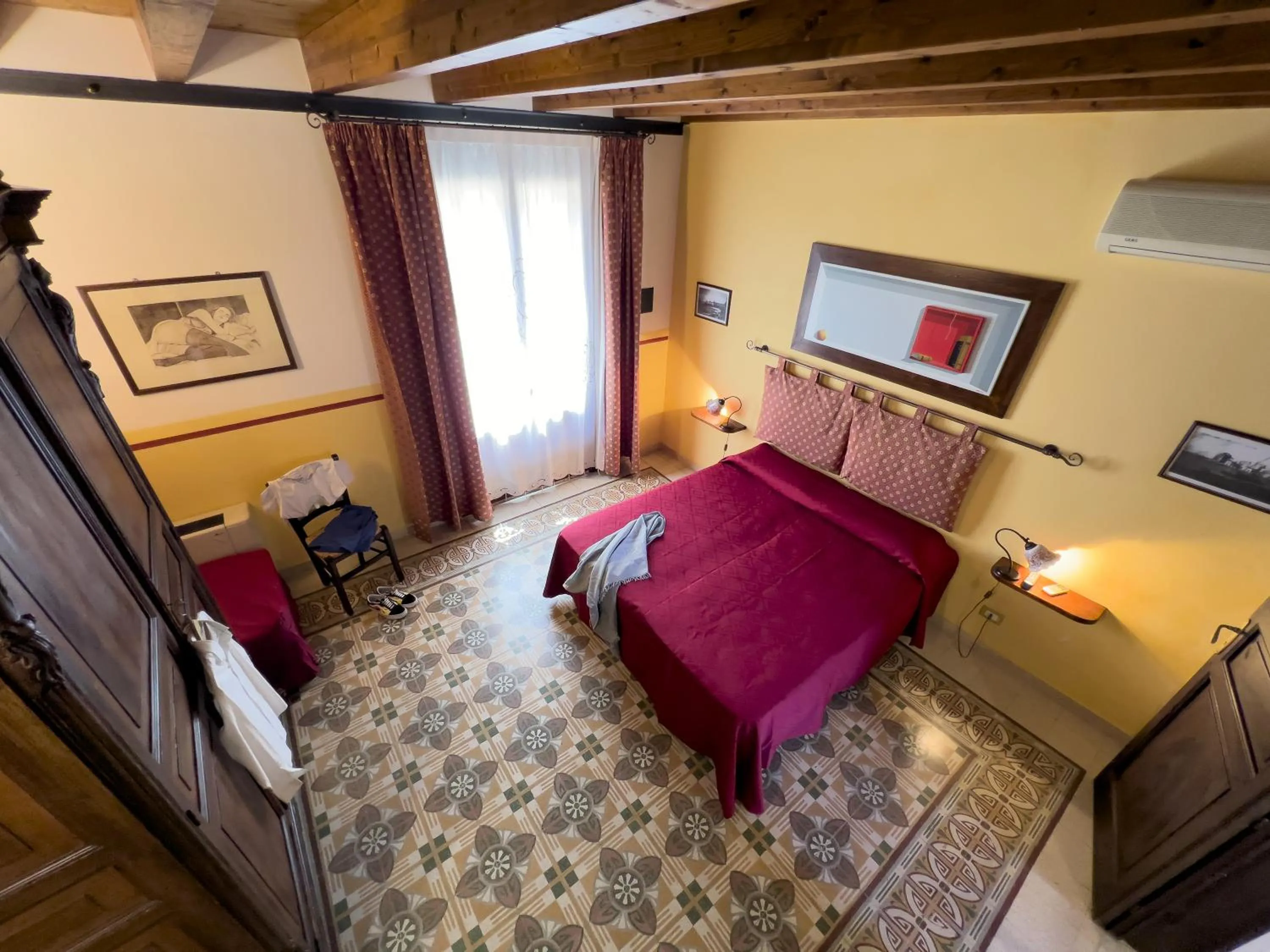 Sicilia Ovest - Domus Mariae Charming Apartments with Balcony