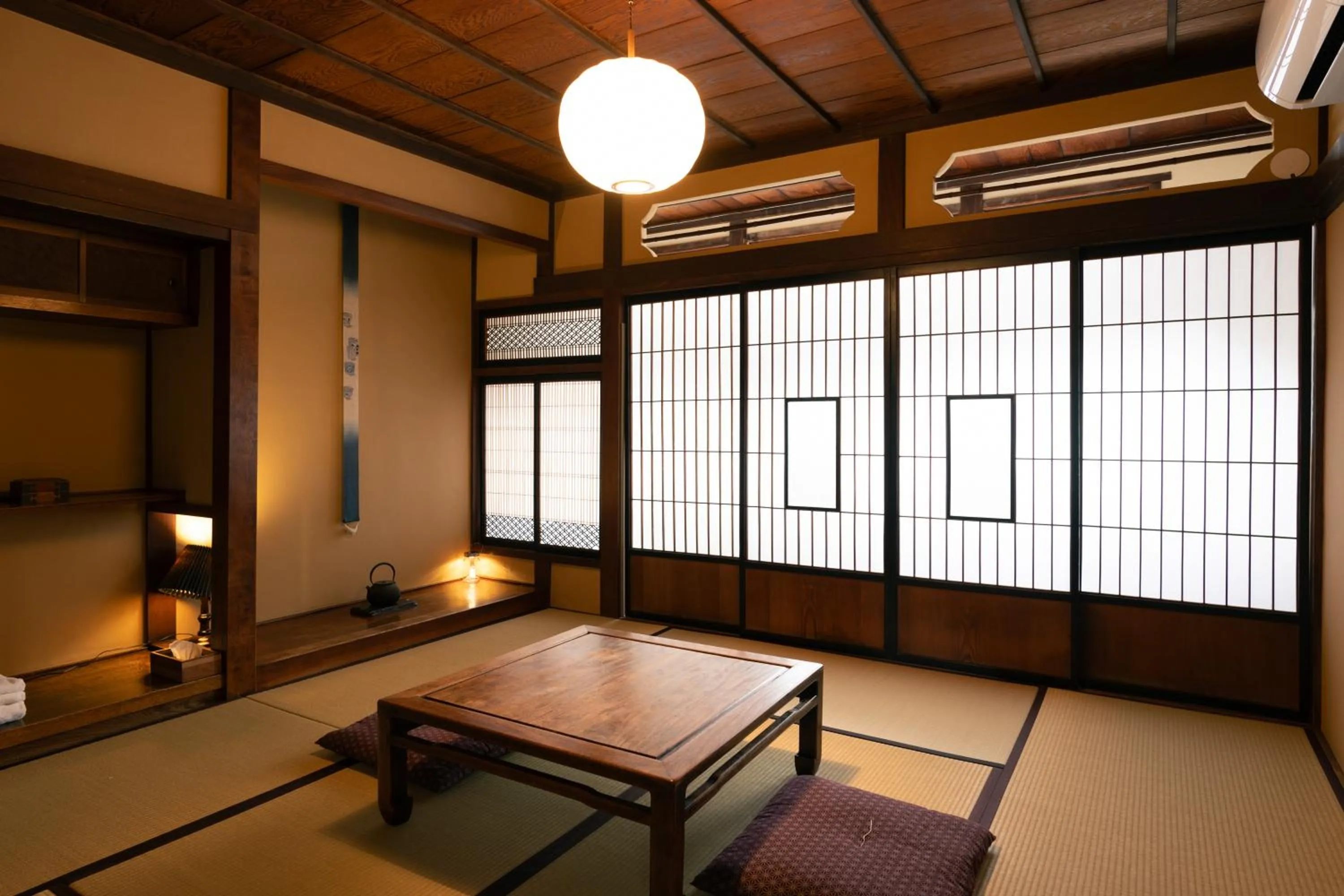 Photo of the whole room in Nunoya Ryokan
