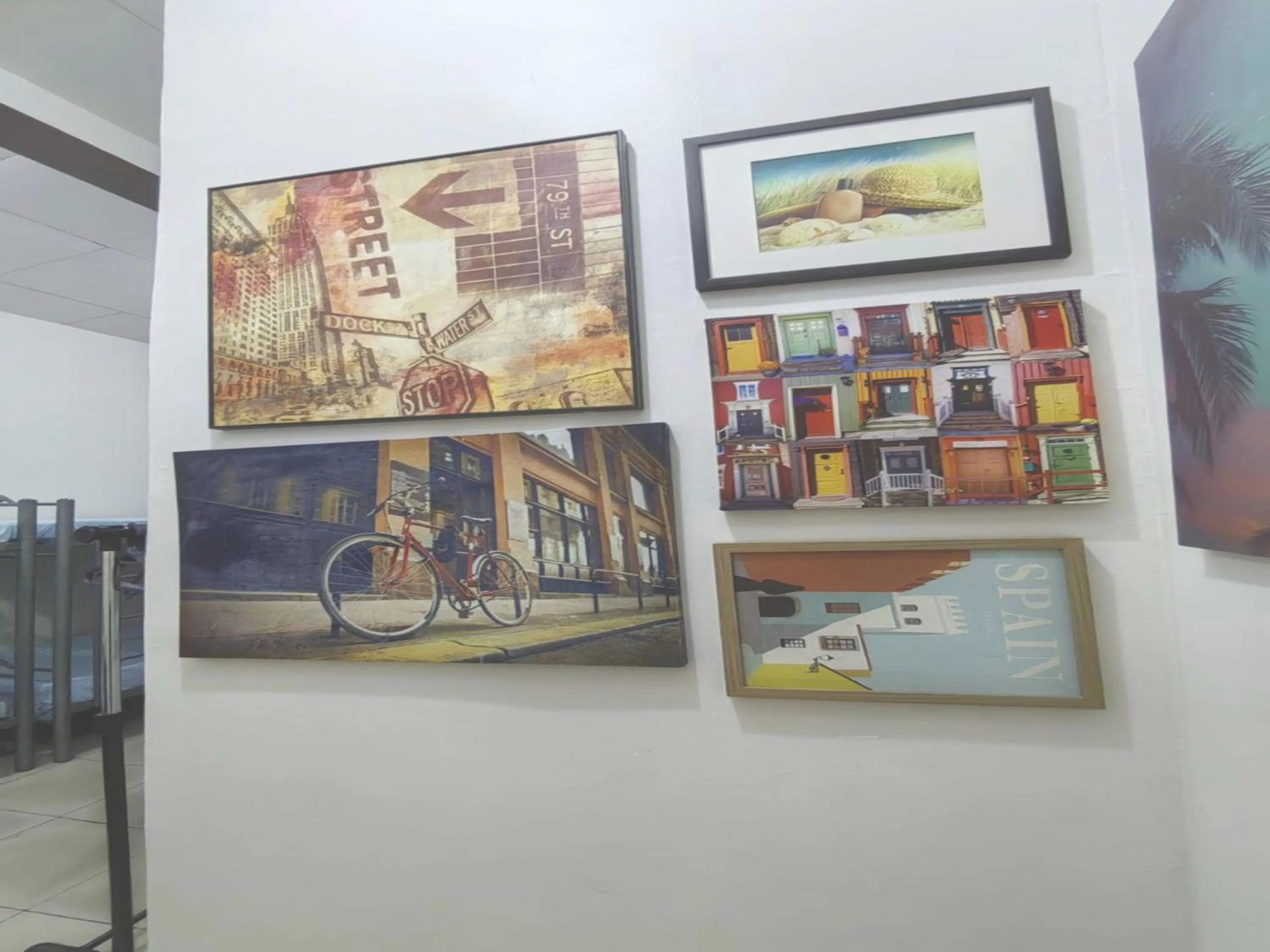 Decorative detail in Nappers Hostel