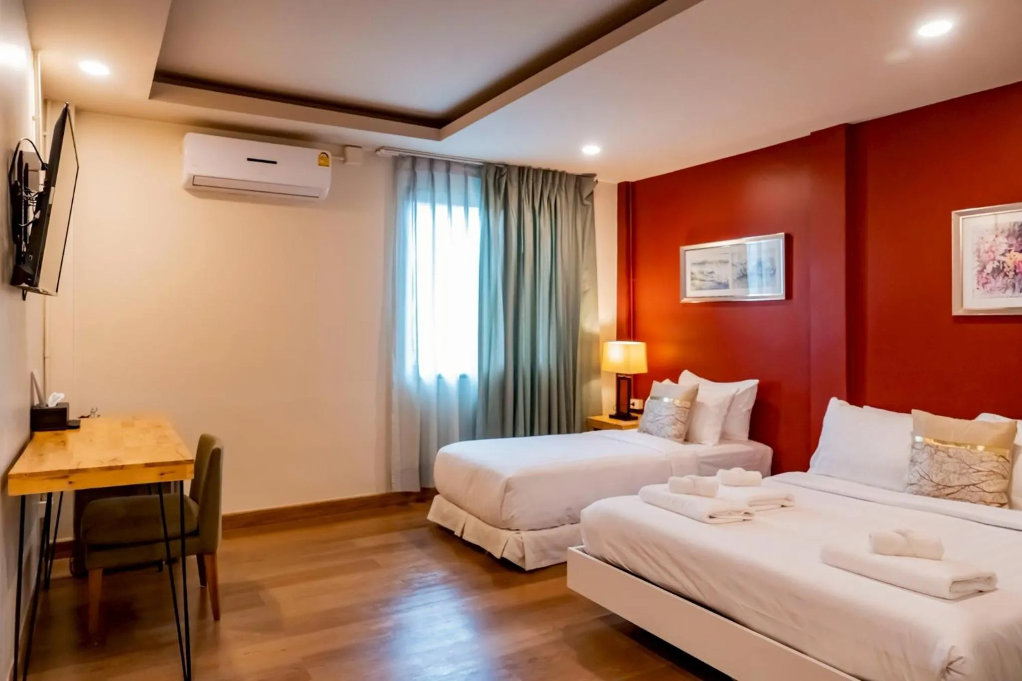 Bedroom, Bed in Ployburi Boutique Hotel