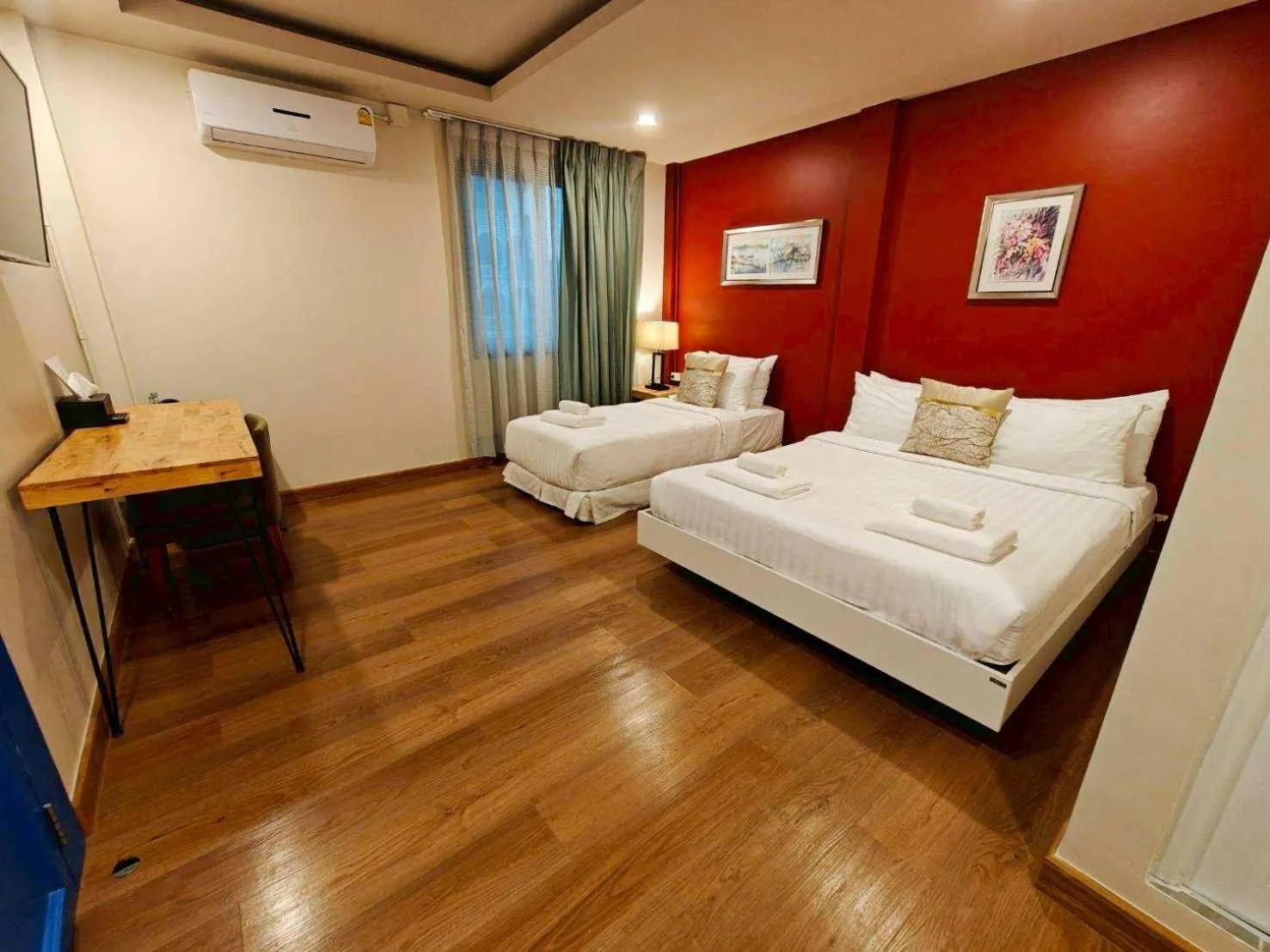 Bedroom, Bed in Ployburi Boutique Hotel