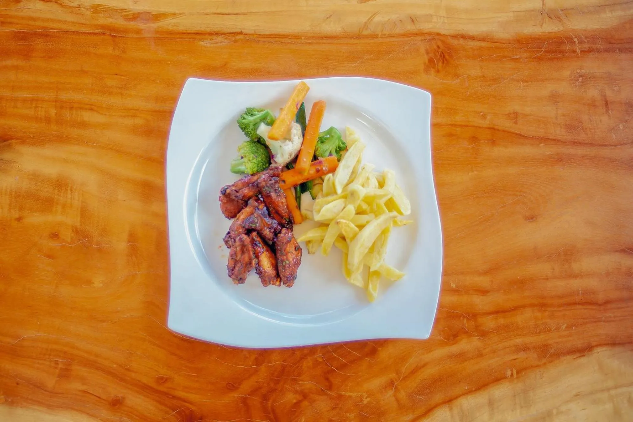 Food and drinks in Teranga Lodge and Restaurant