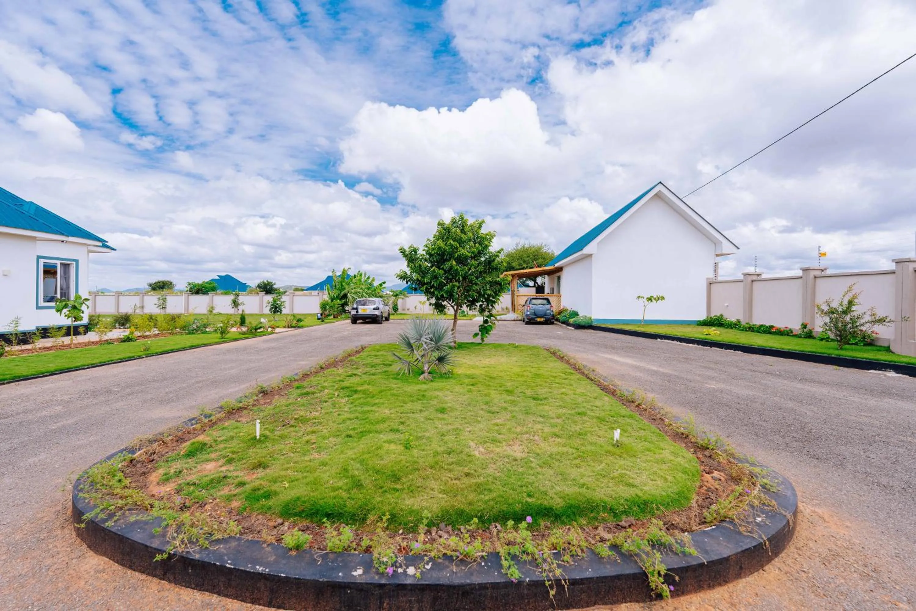 Property building in Teranga Lodge and Restaurant