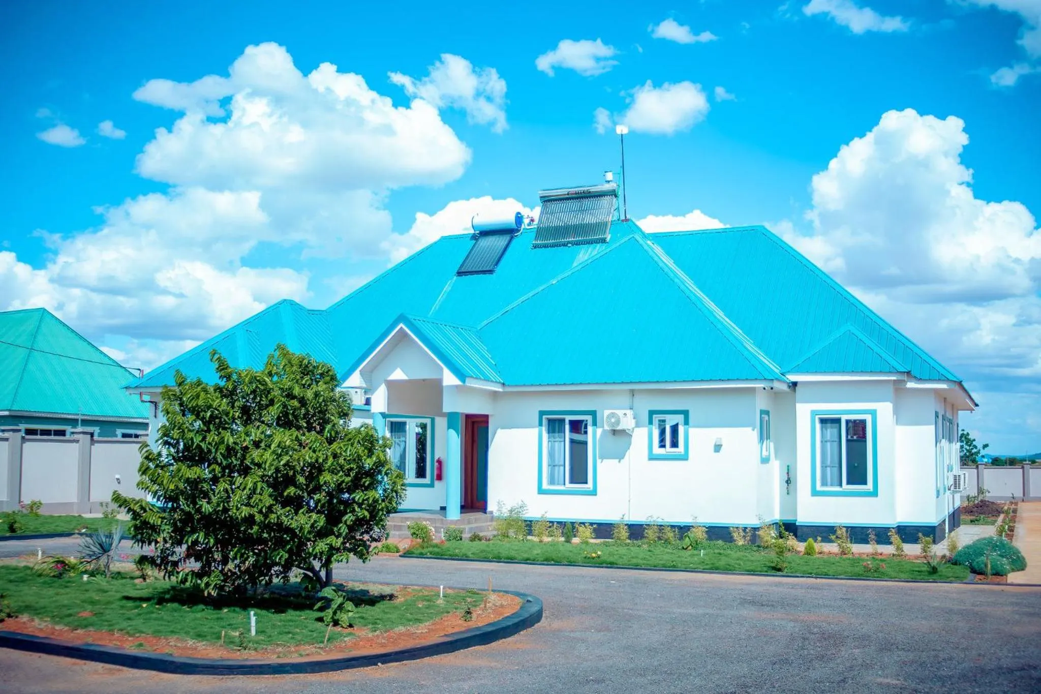 Property building in Teranga Lodge and Restaurant