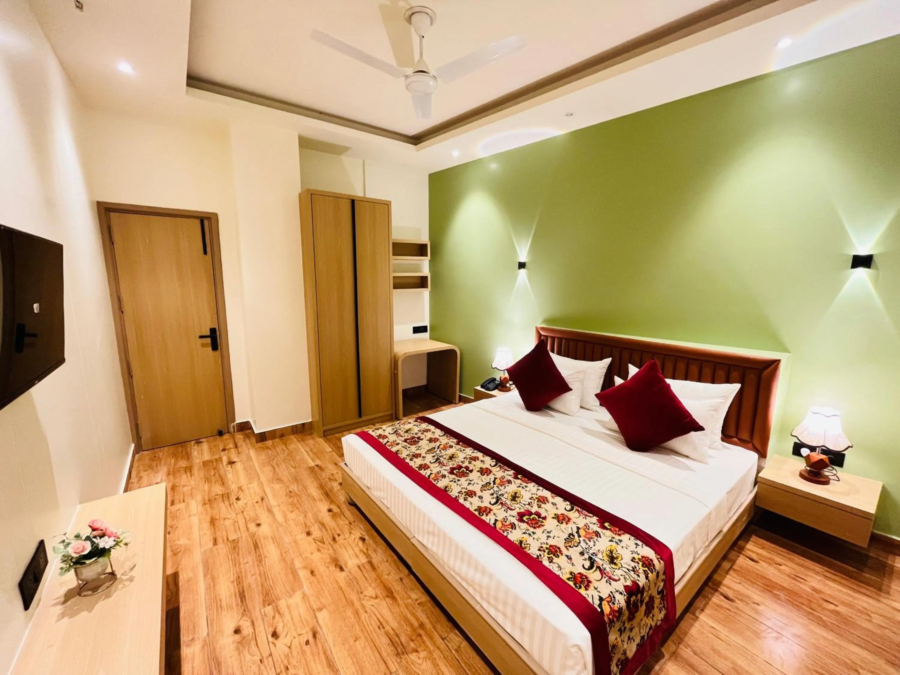 Bed in Hotel IP Swarn near Anand Vihar Vaishali Ghaziabad