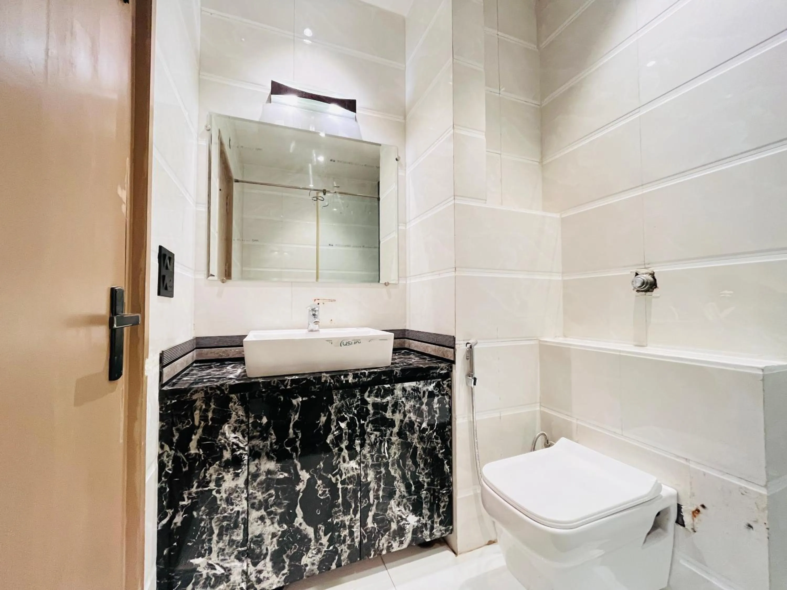 Shower in Hotel IP Swarn near Anand Vihar Vaishali Ghaziabad