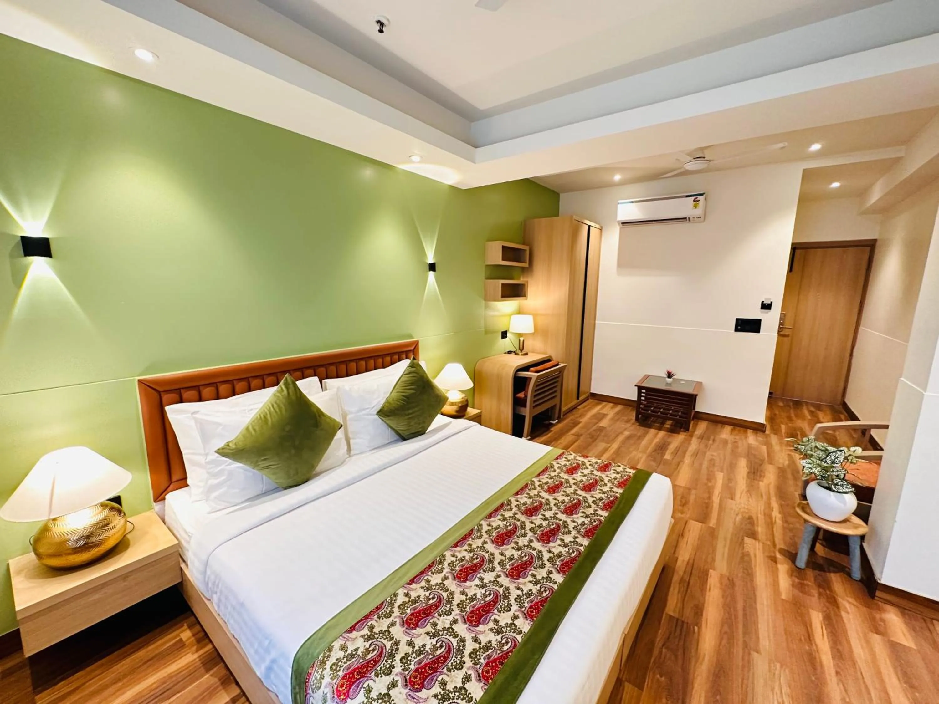 Bed in Hotel IP Swarn near Anand Vihar Vaishali Ghaziabad