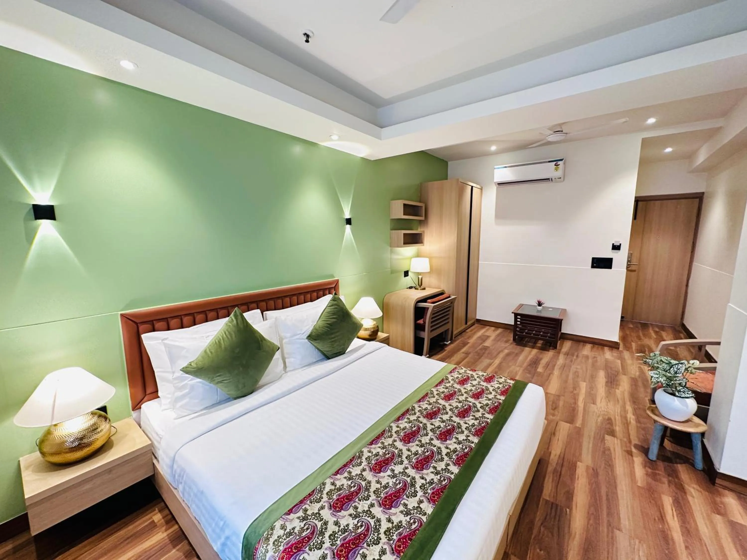 Bed in Hotel IP Swarn near Anand Vihar Vaishali Ghaziabad