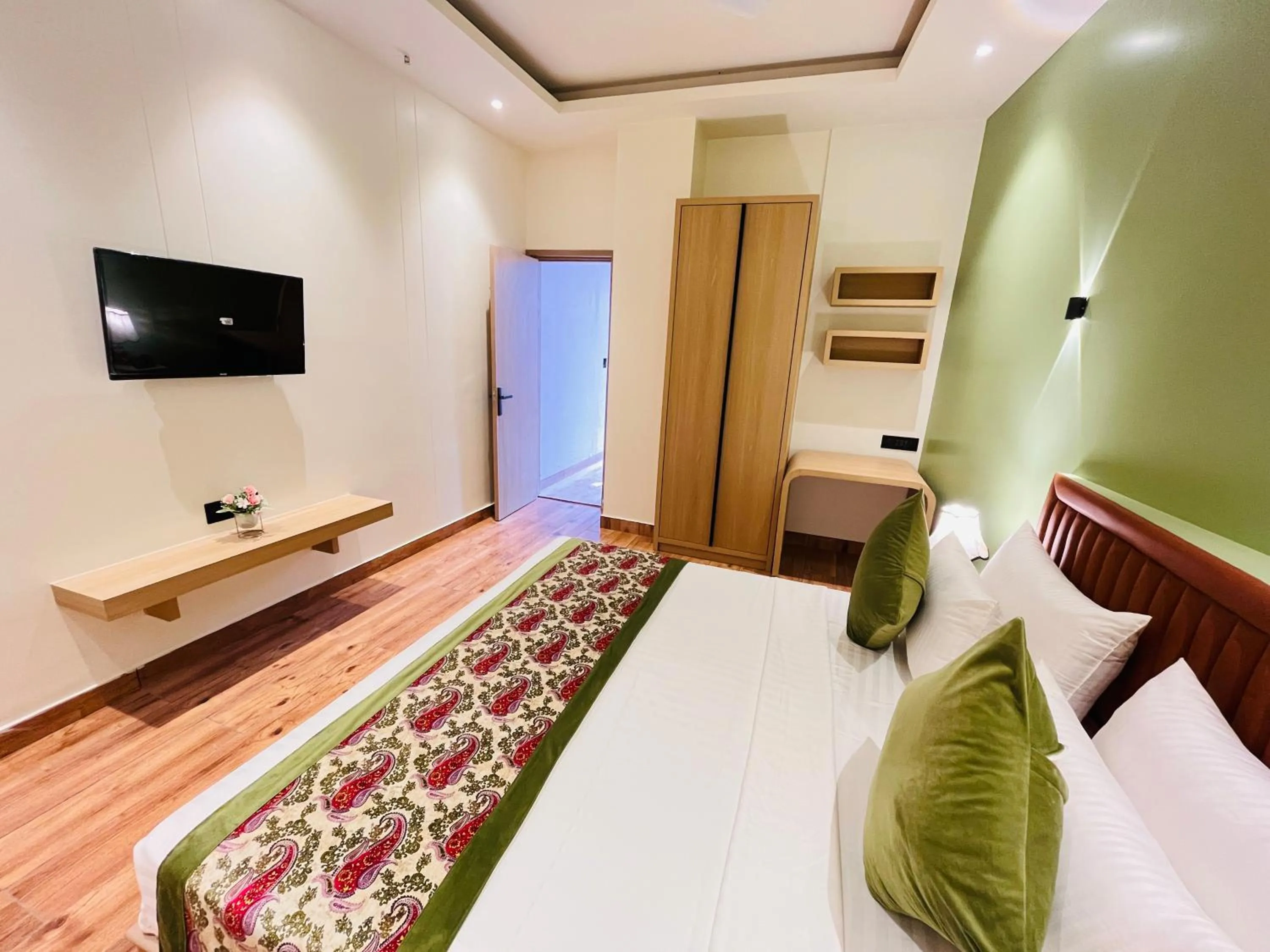 Bed in Hotel IP Swarn near Anand Vihar Vaishali Ghaziabad