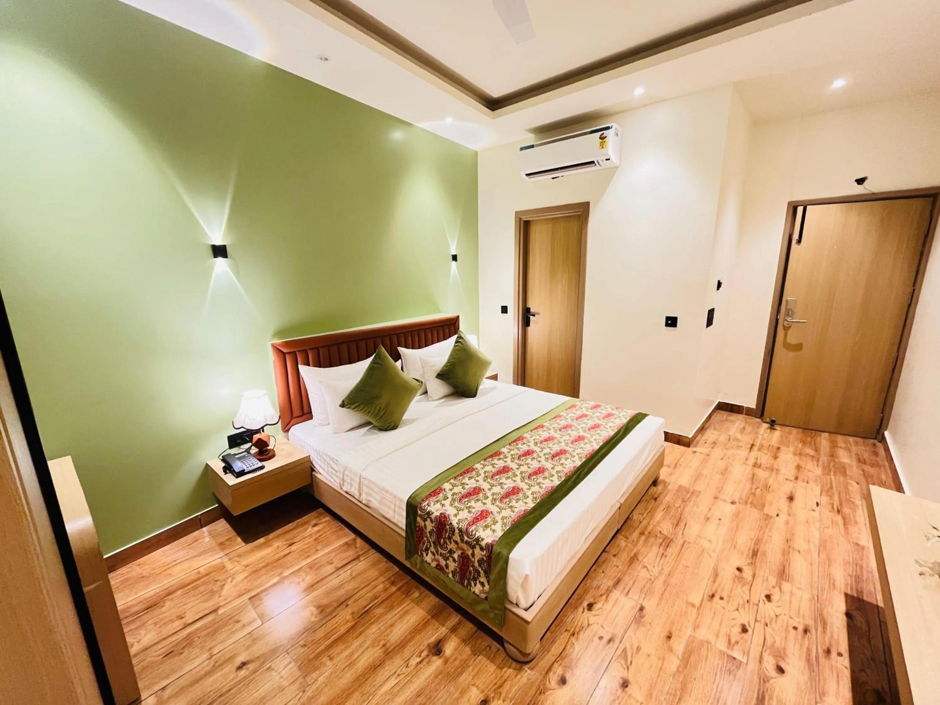 Bed in Hotel IP Swarn near Anand Vihar Vaishali Ghaziabad