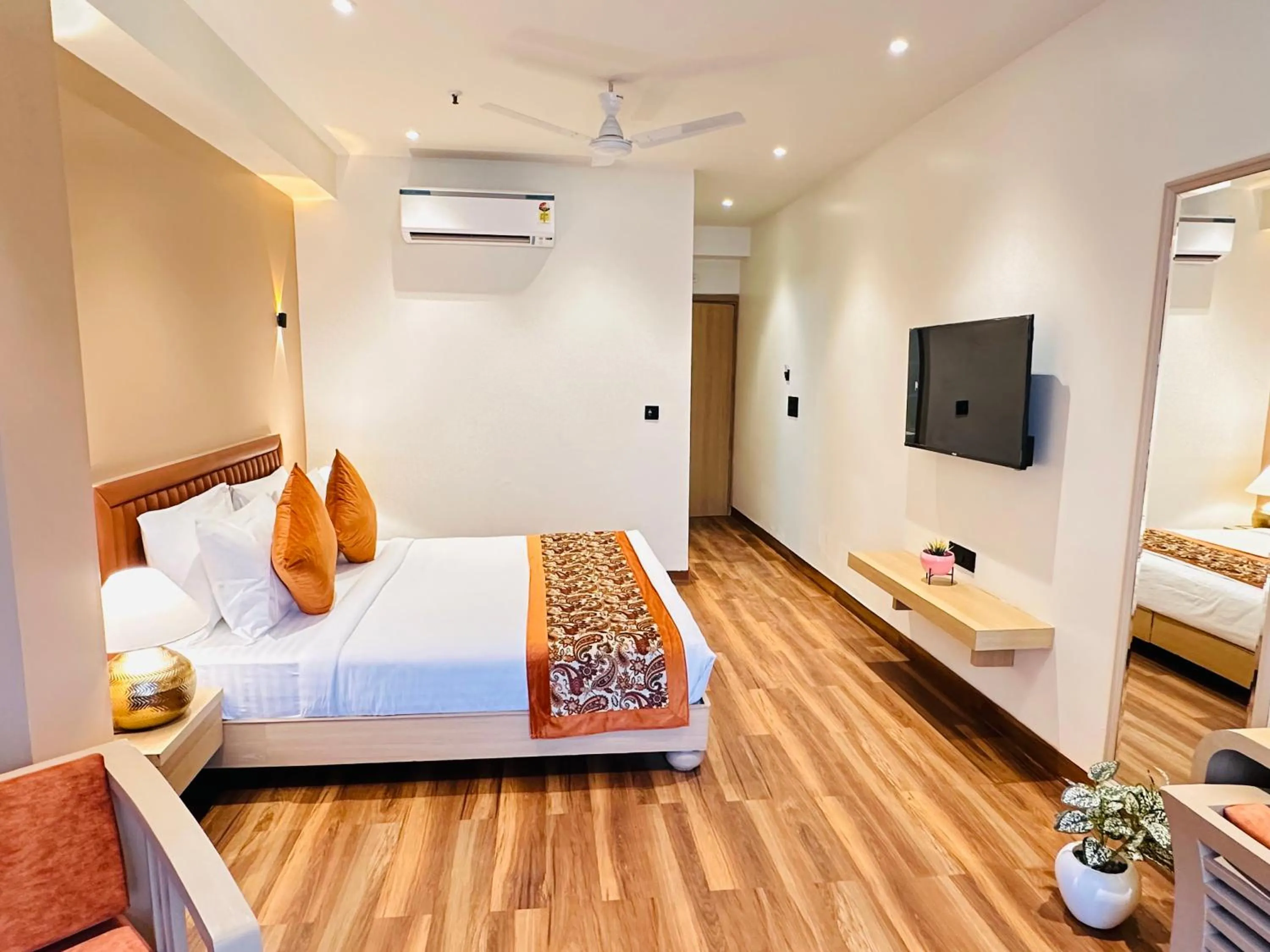 Bed in Hotel IP Swarn near Anand Vihar Vaishali Ghaziabad
