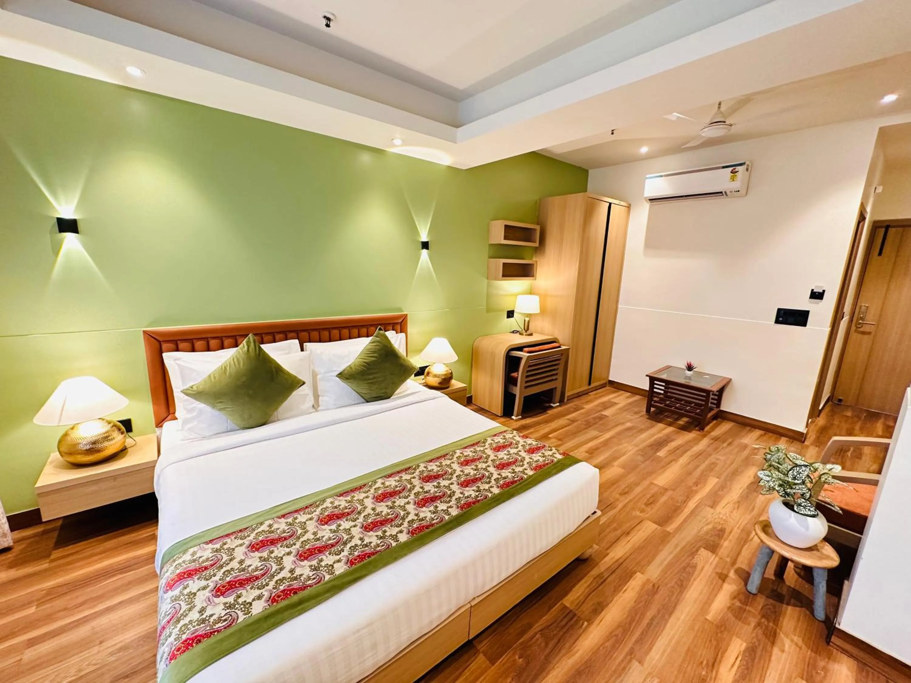 Bed in Hotel IP Swarn near Anand Vihar Vaishali Ghaziabad