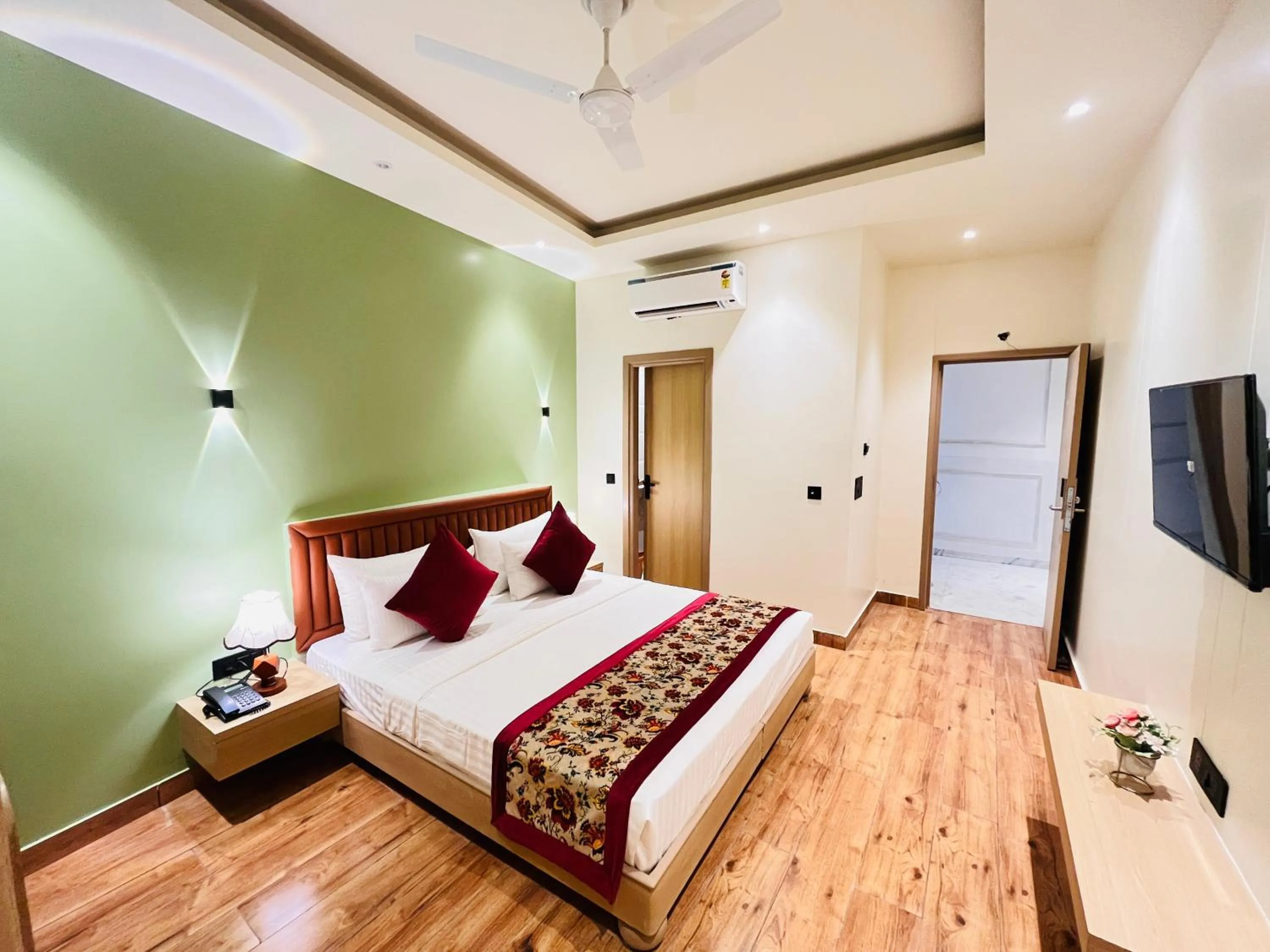 Bed in Hotel IP Swarn near Anand Vihar Vaishali Ghaziabad