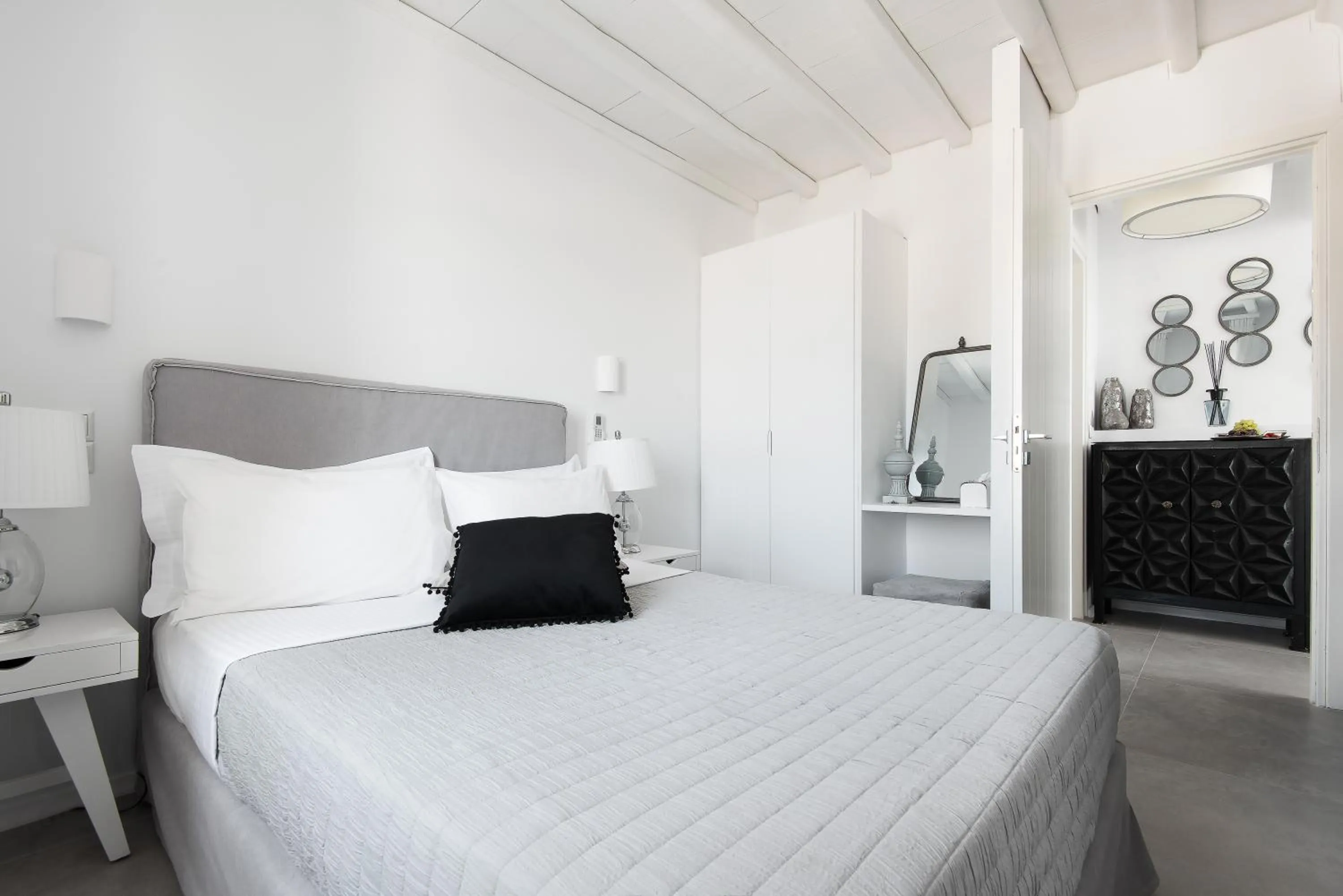 Bed in Riva Suites - Adults Only