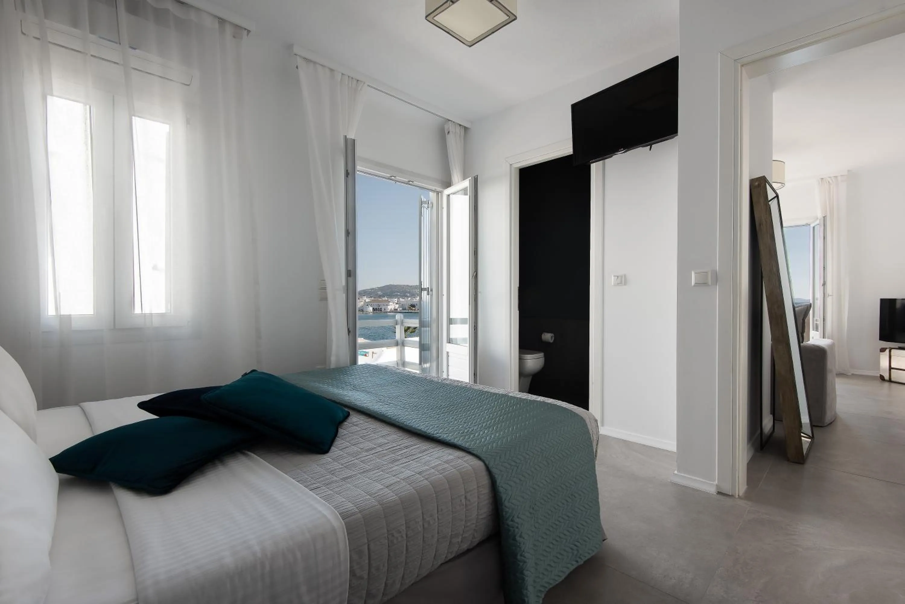 Bed in Riva Suites - Adults Only